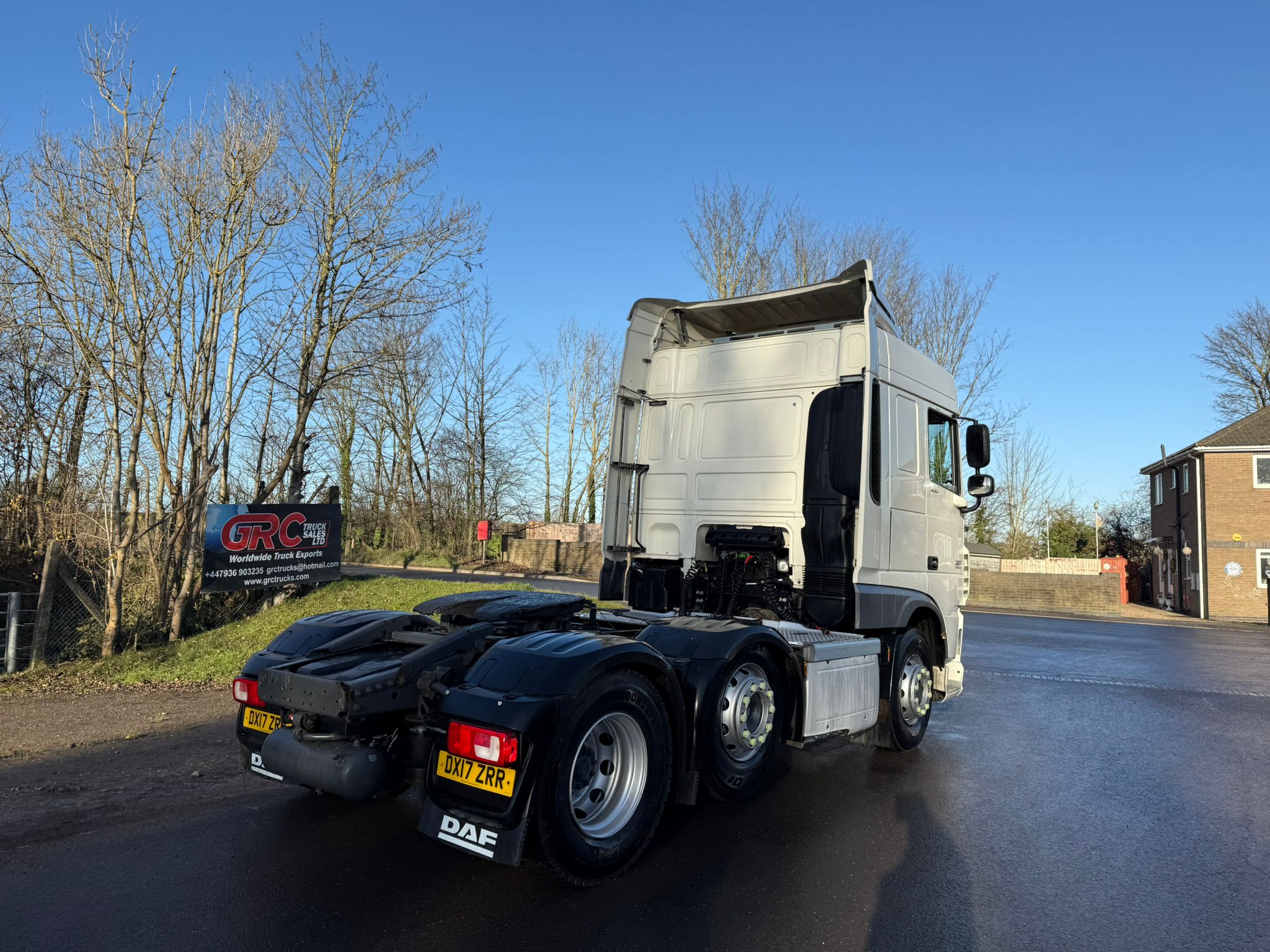 5d54d95f 3015 4041 Bd50 7004f76a4e24