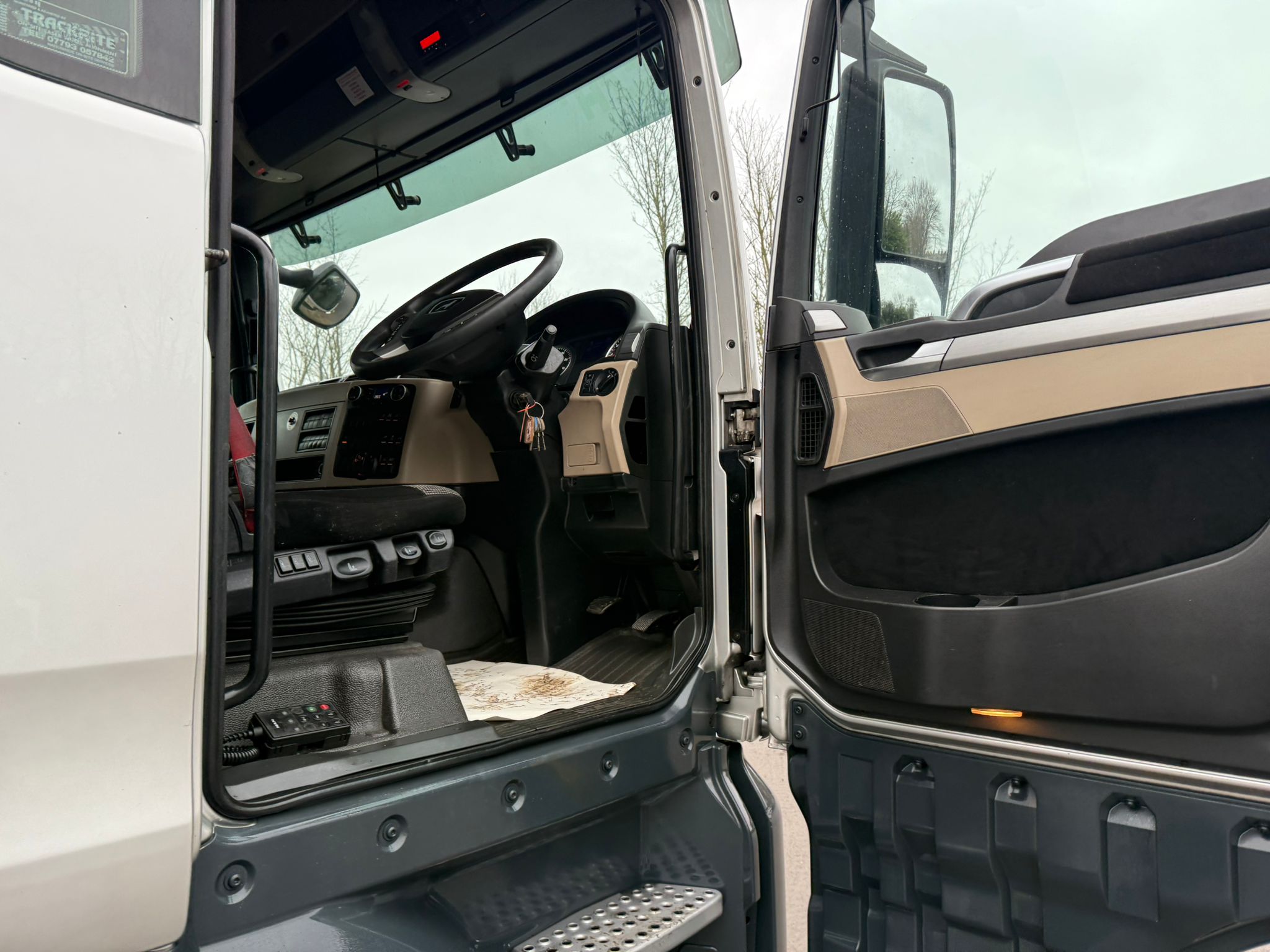 5feebc7c 2b78 4853 A293 127fdb36e6cf