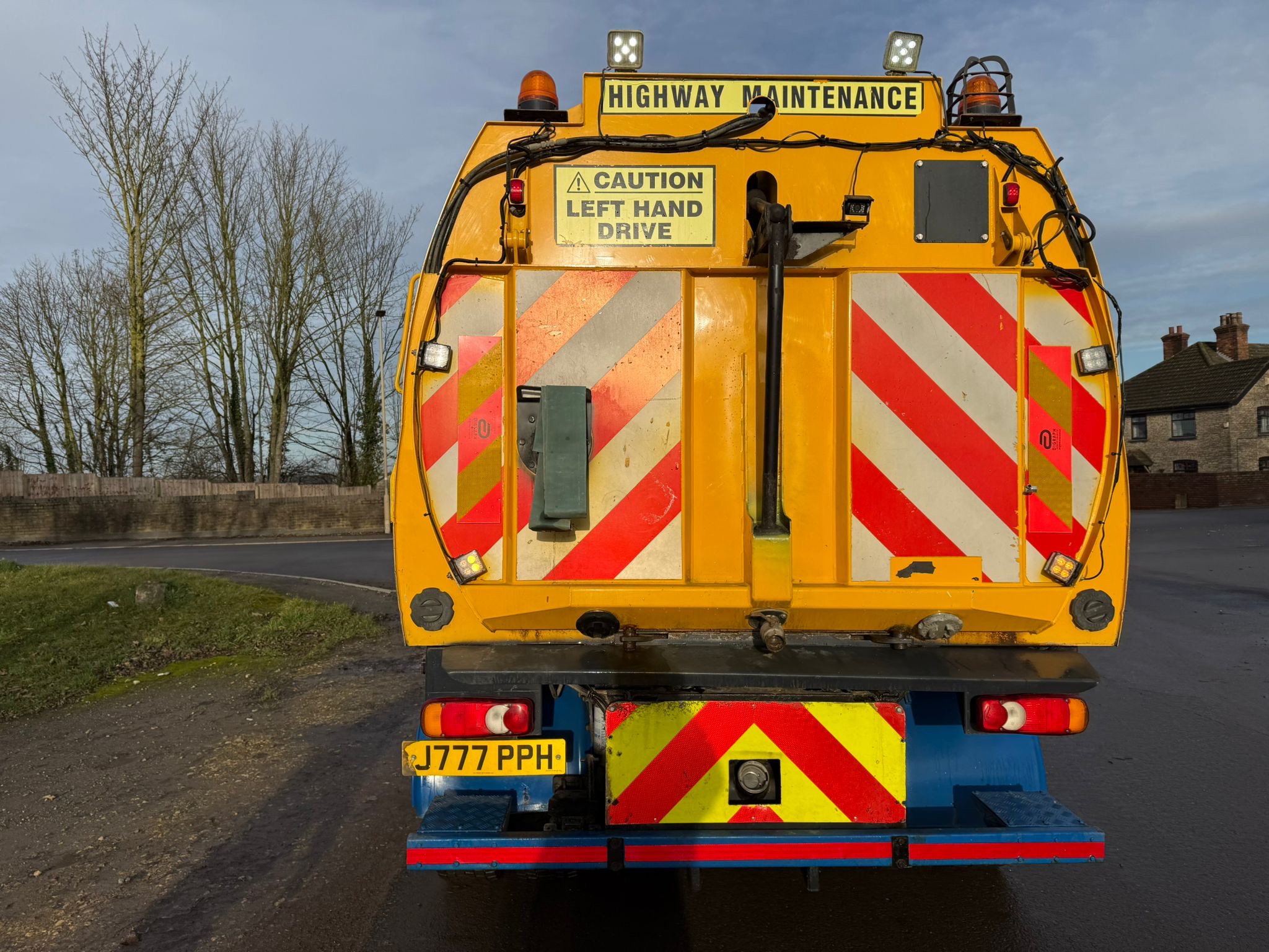 66e5db1b 9fbc 476a 9933 37d47ada0c54