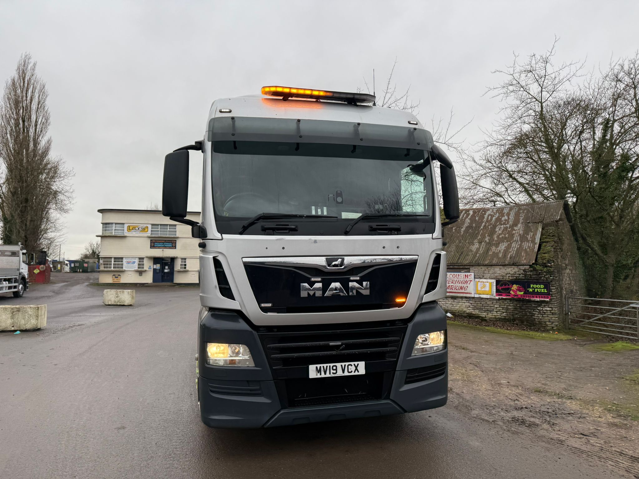 7060ffcb C45d 4ee8 B93b F8a5929d6533