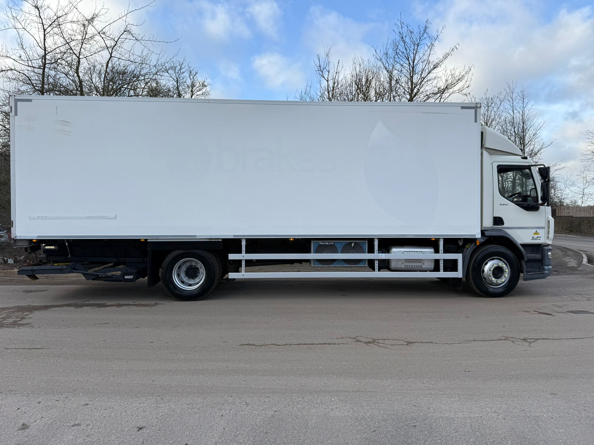 767a9265 E77e 4a50 A3a1 28b6352b750e 2