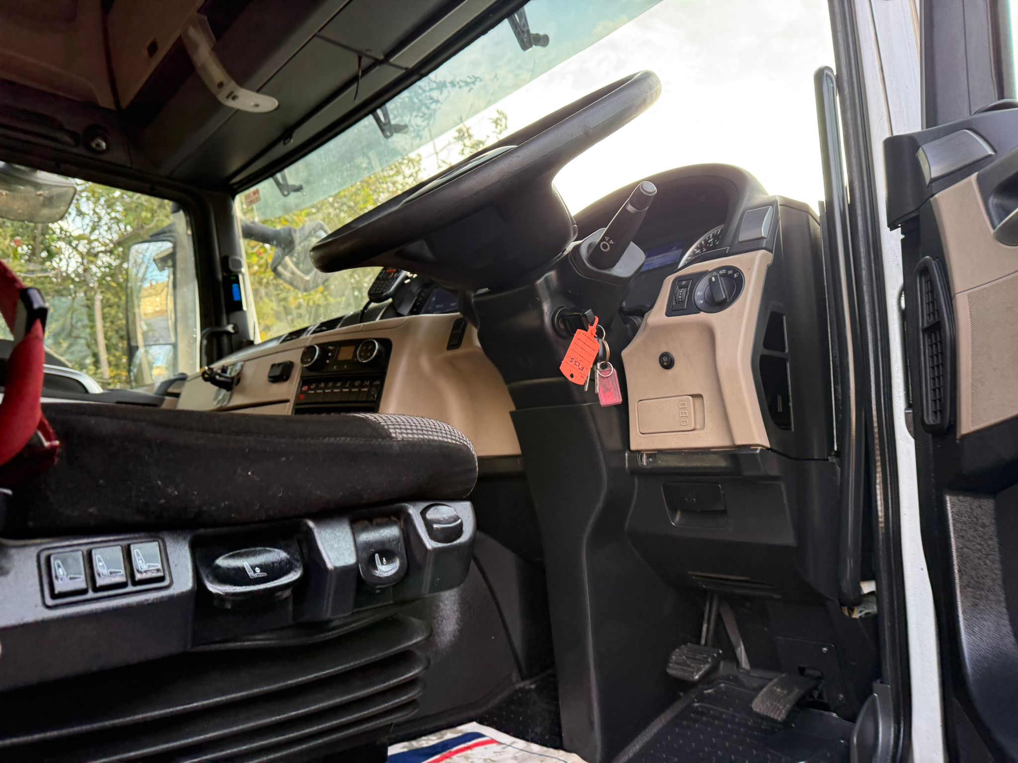 85f0b983 7743 4ab0 9113 702bda909192