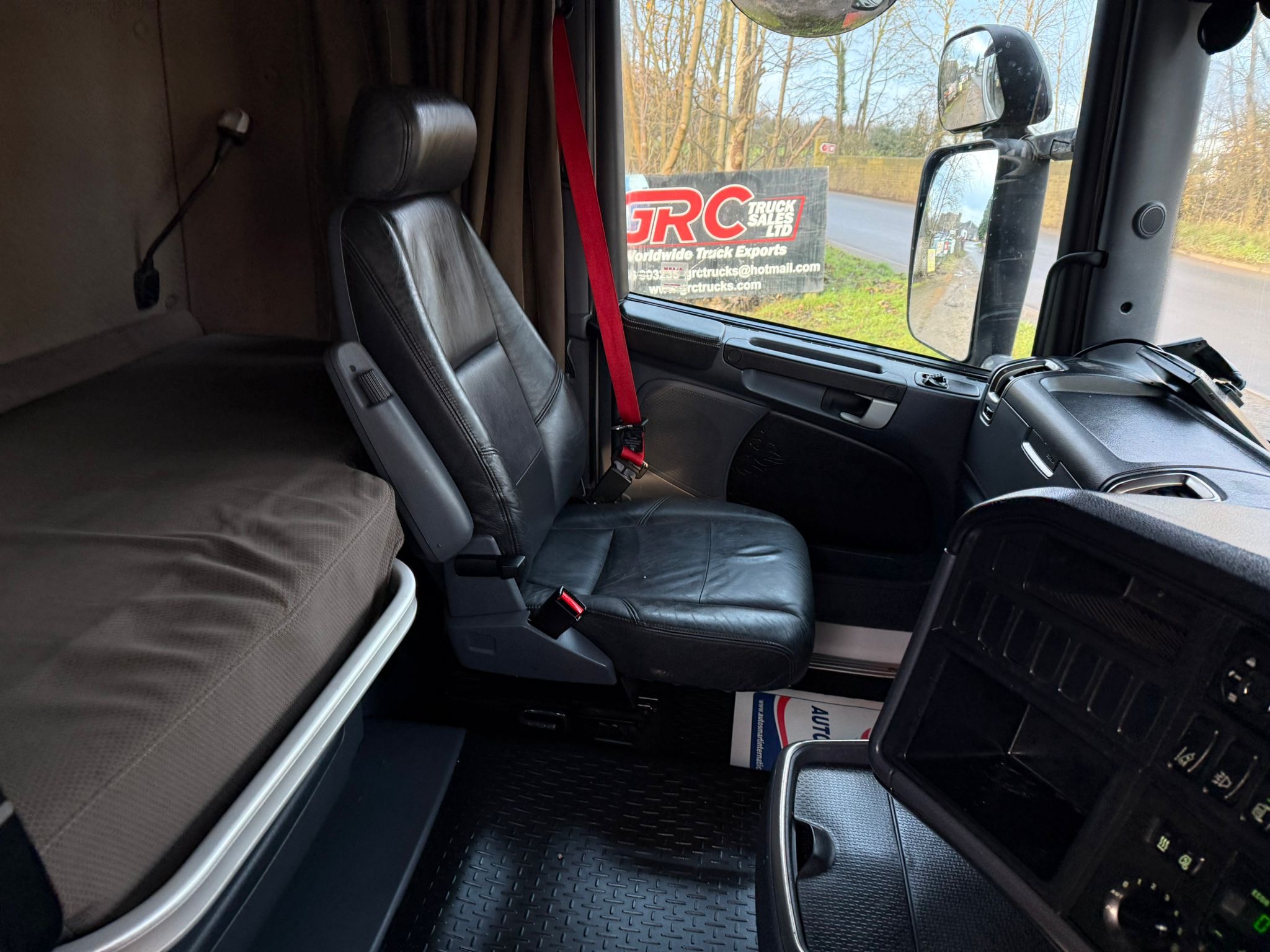 9786b2f6 4620 40f1 90ea 482ae66eeeb4