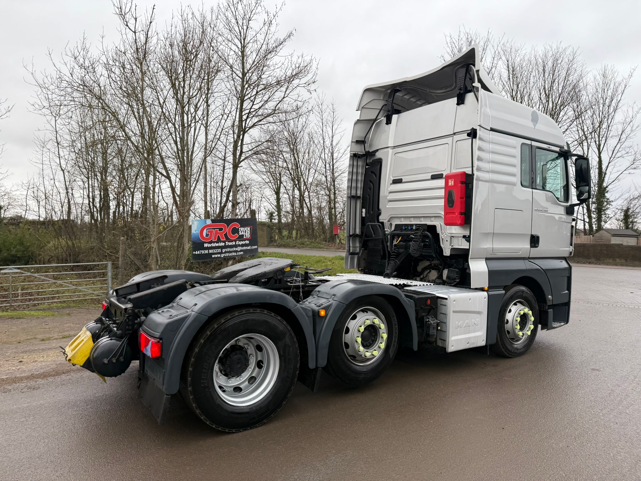 Afefcc99 9d31 487c 8754 6845e3912237