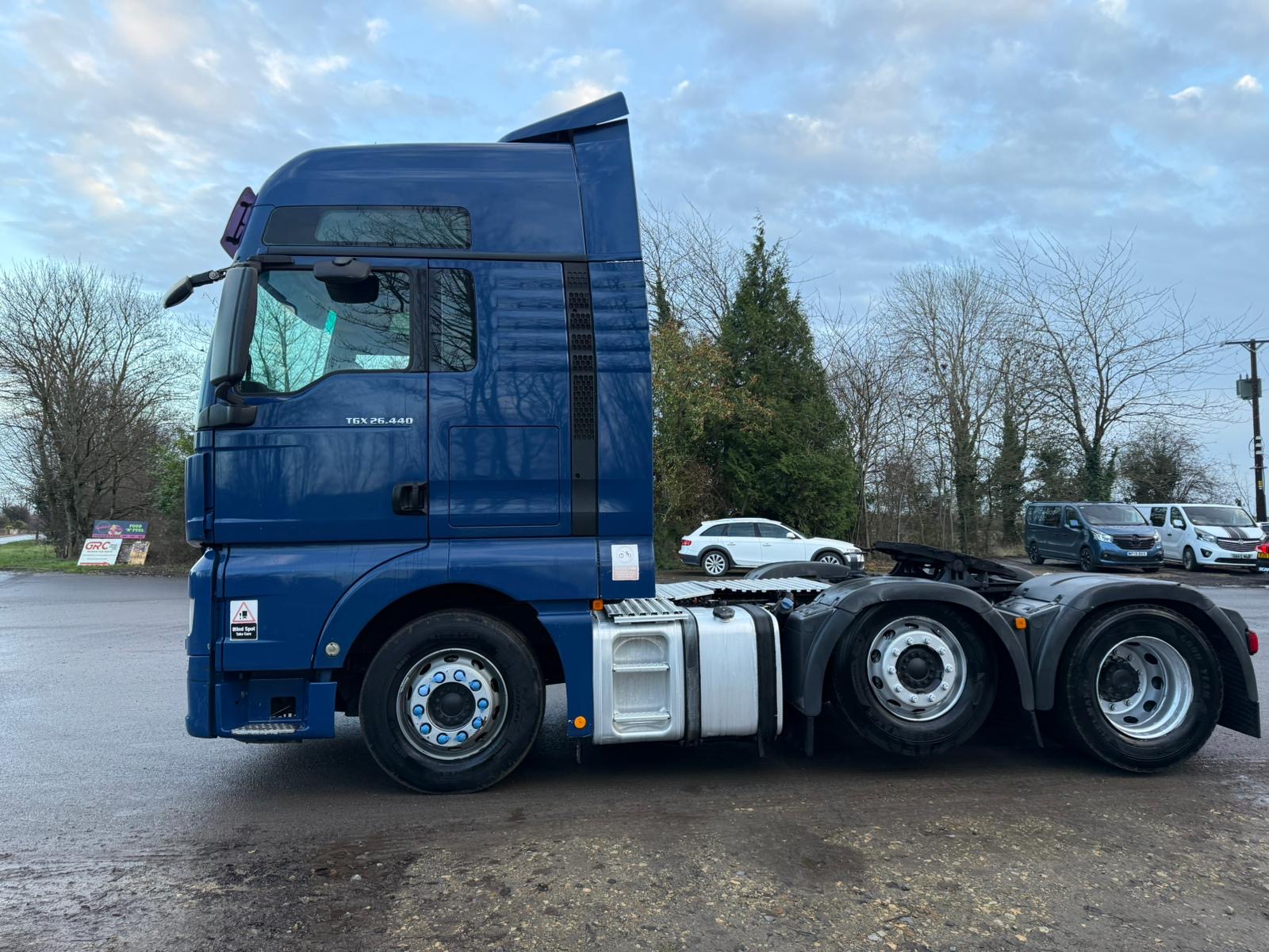 Bdbed3d5 5c51 40ba B4c6 C0576f46d23b