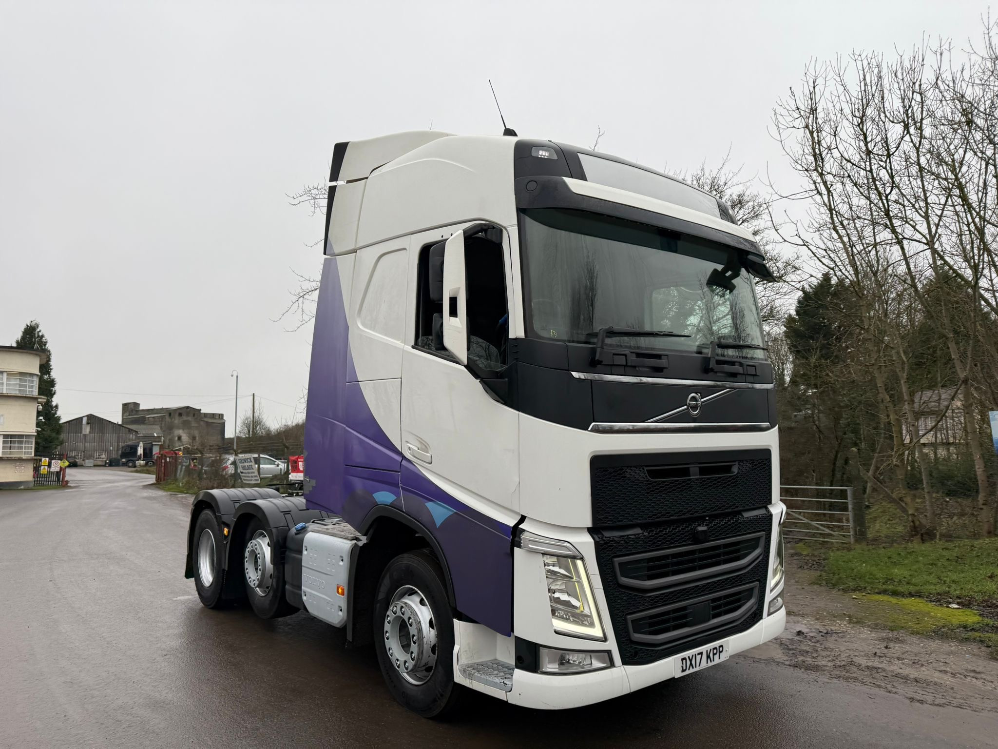 Cbfafb12 F9d9 4d58 B5ec 84b985b80313