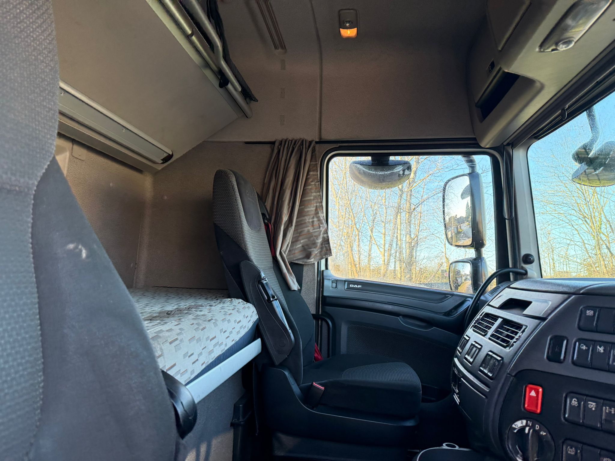 Df10eb23 6fff 4c4e Bea5 5c47e6671d51