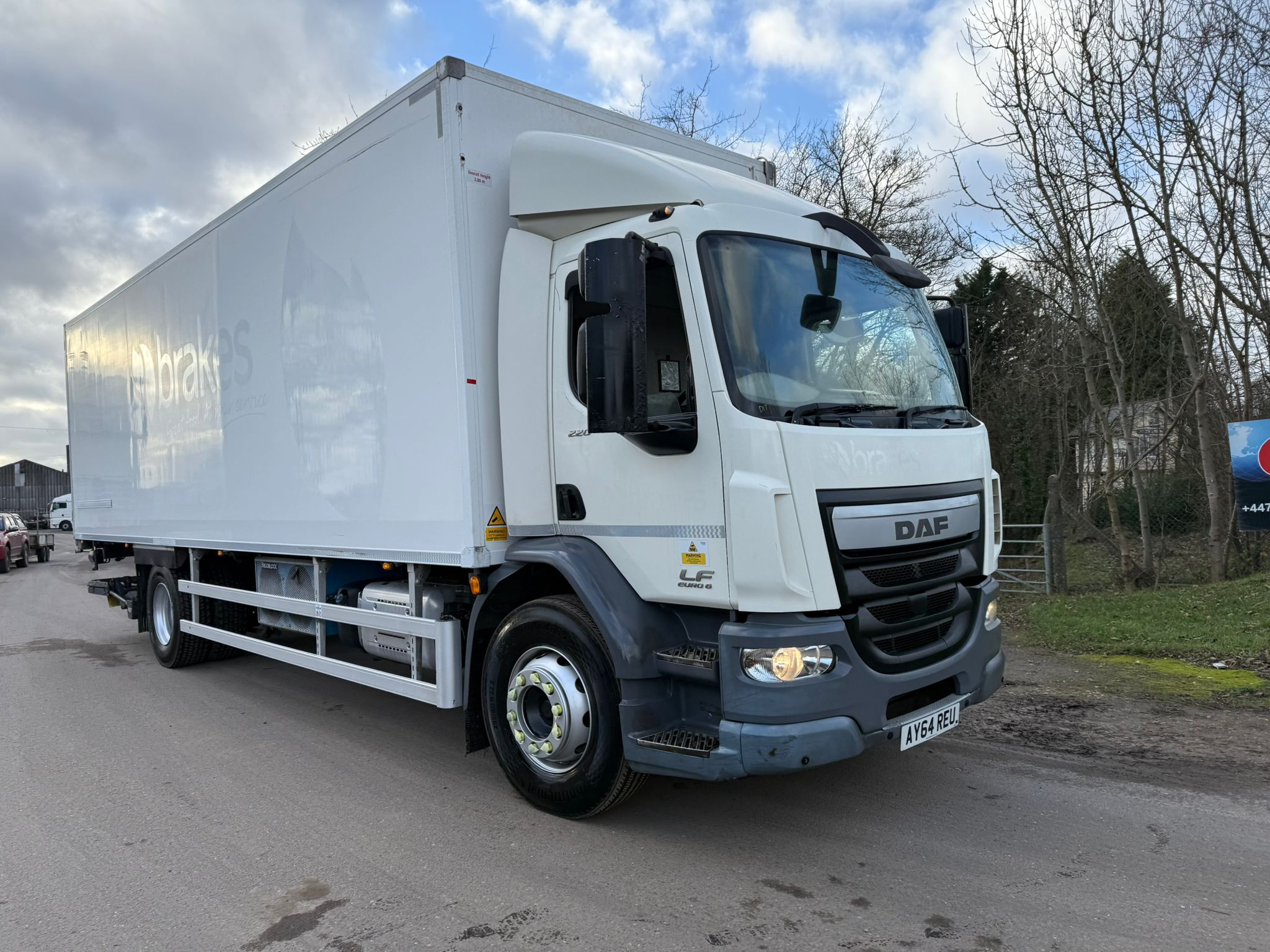 E28e7b49 00b5 45f9 Bbb9 0e74ab3eca1e 2