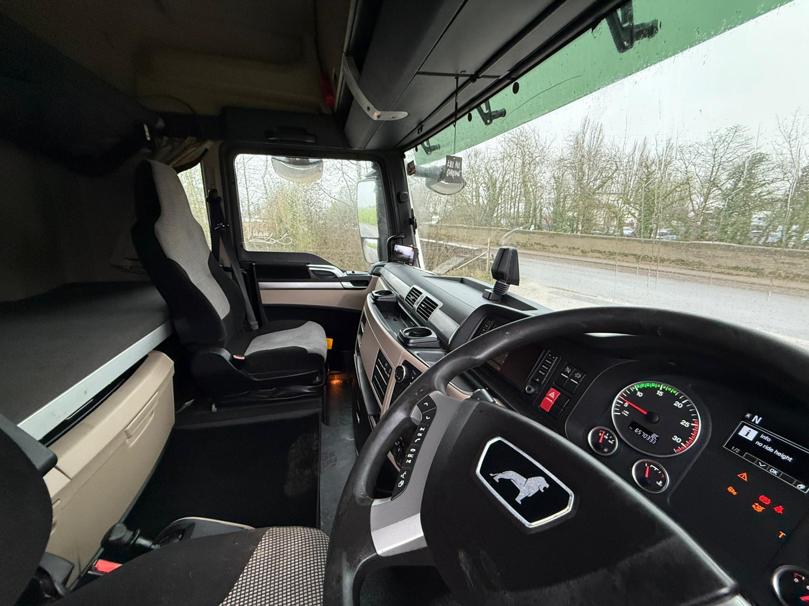 00e3dc45 730a 43e0 8dc7 56697f6e584f