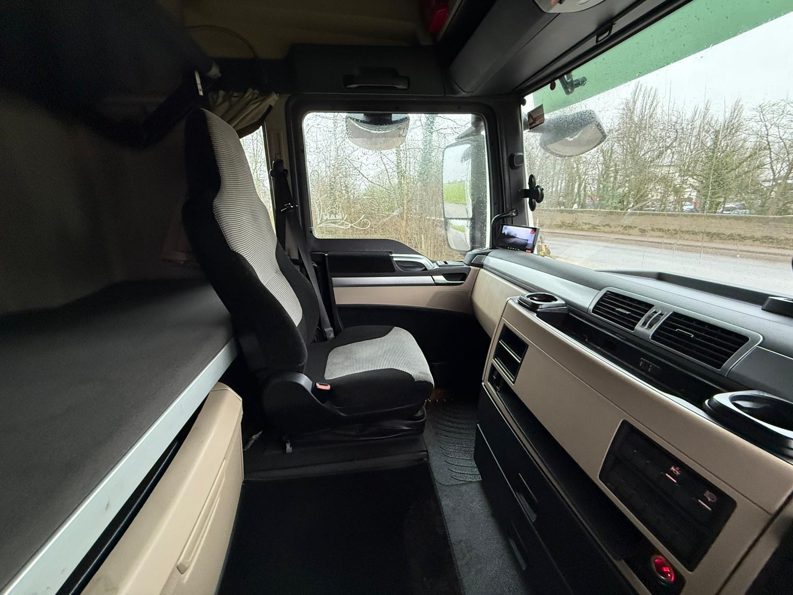 04495b6f 02a2 4d93 9743 662276c65b69