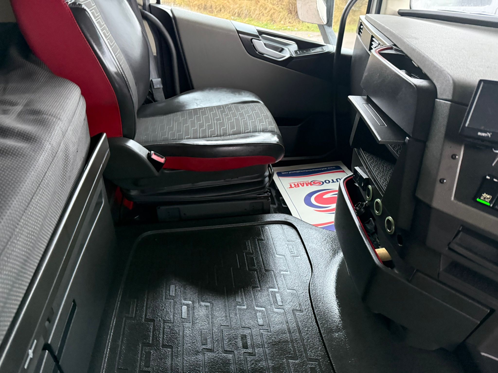 0d3338e8 5bd9 4203 B81c 32c448b890cc