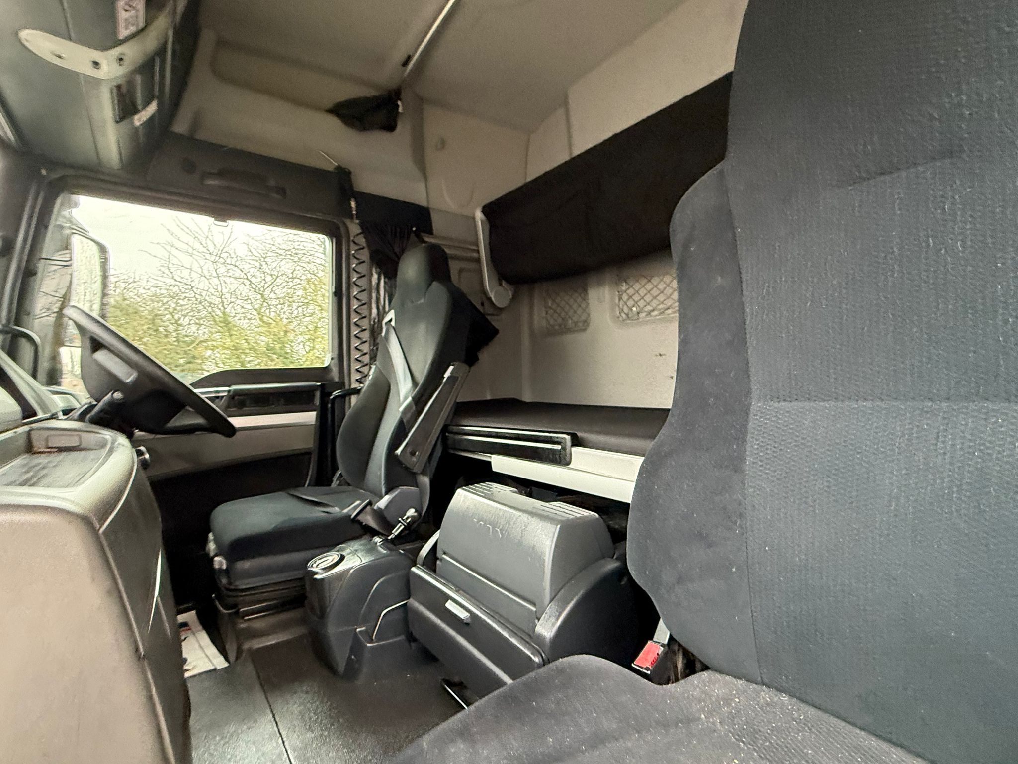 125cfa4e D962 418b B299 3041dc9cd381