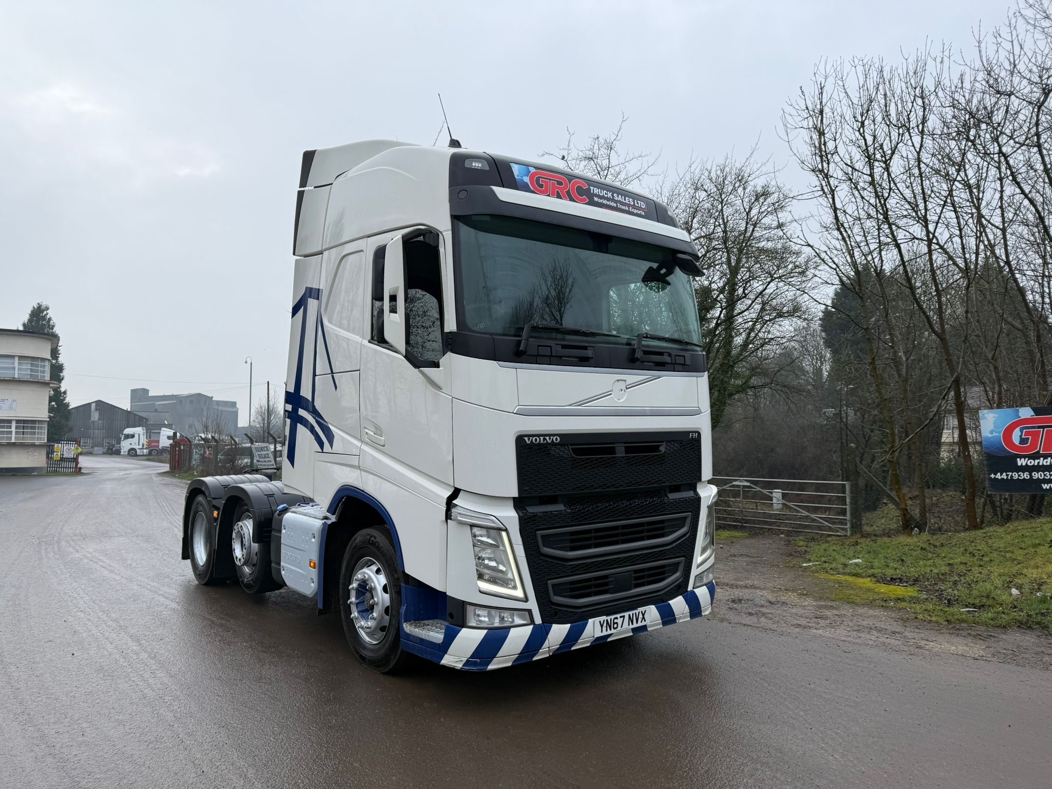 16833141 6c5b 40a4 A8ab 843e05697379