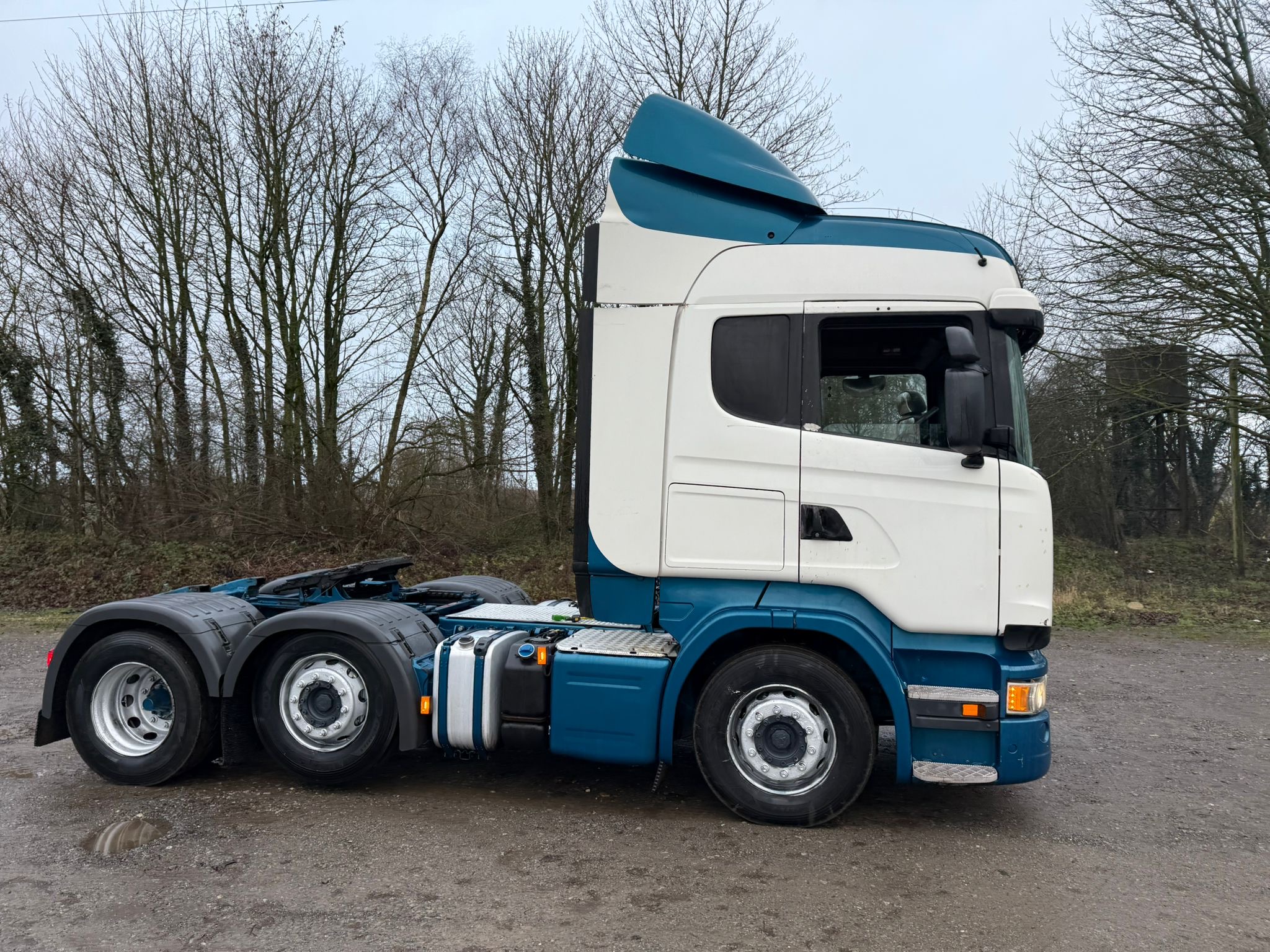 172276e6 5db3 4fa0 882f 12c670fde5cb