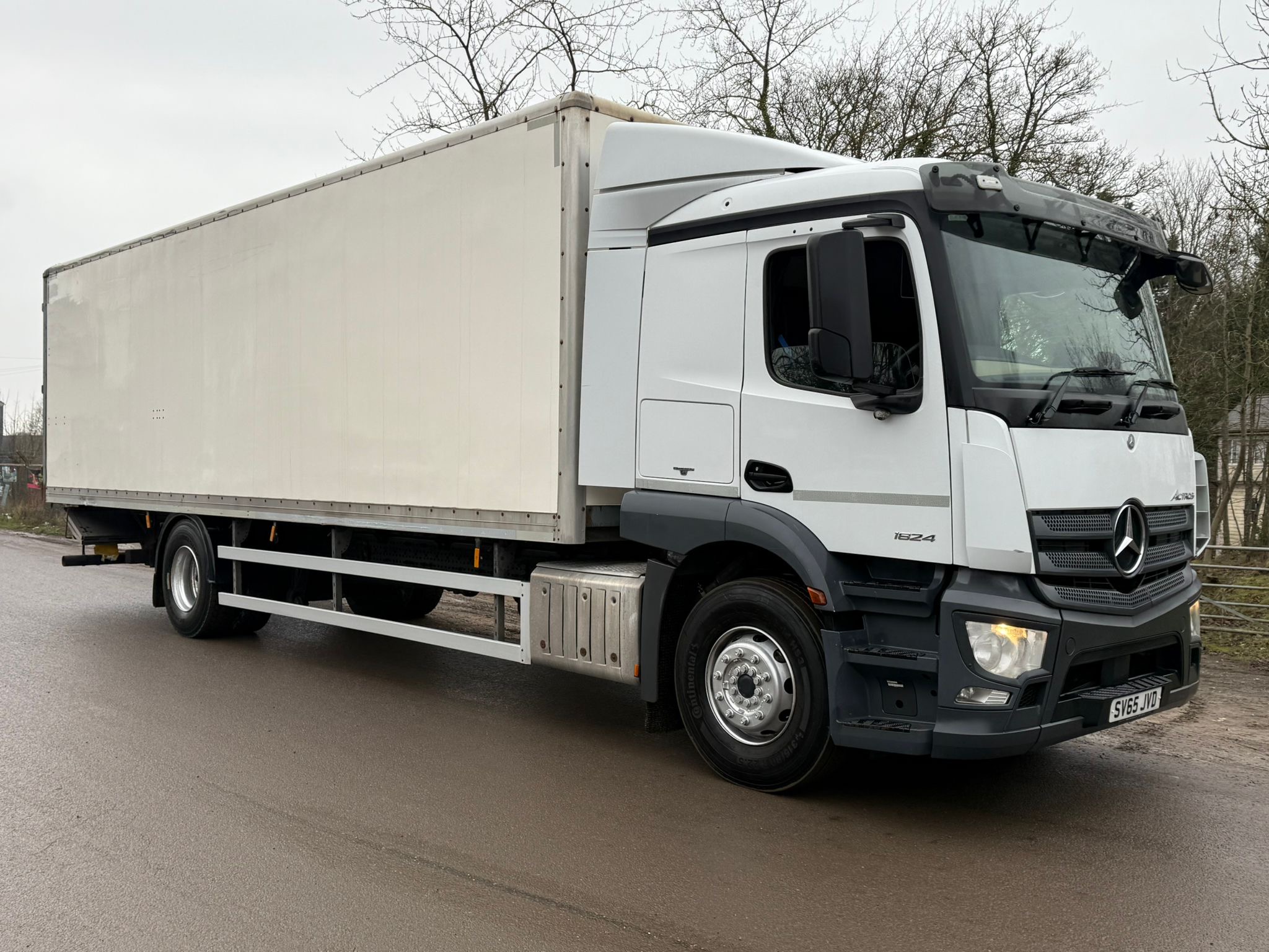 1c7c282e 8e36 4ce7 98e7 4d6171d5f56e