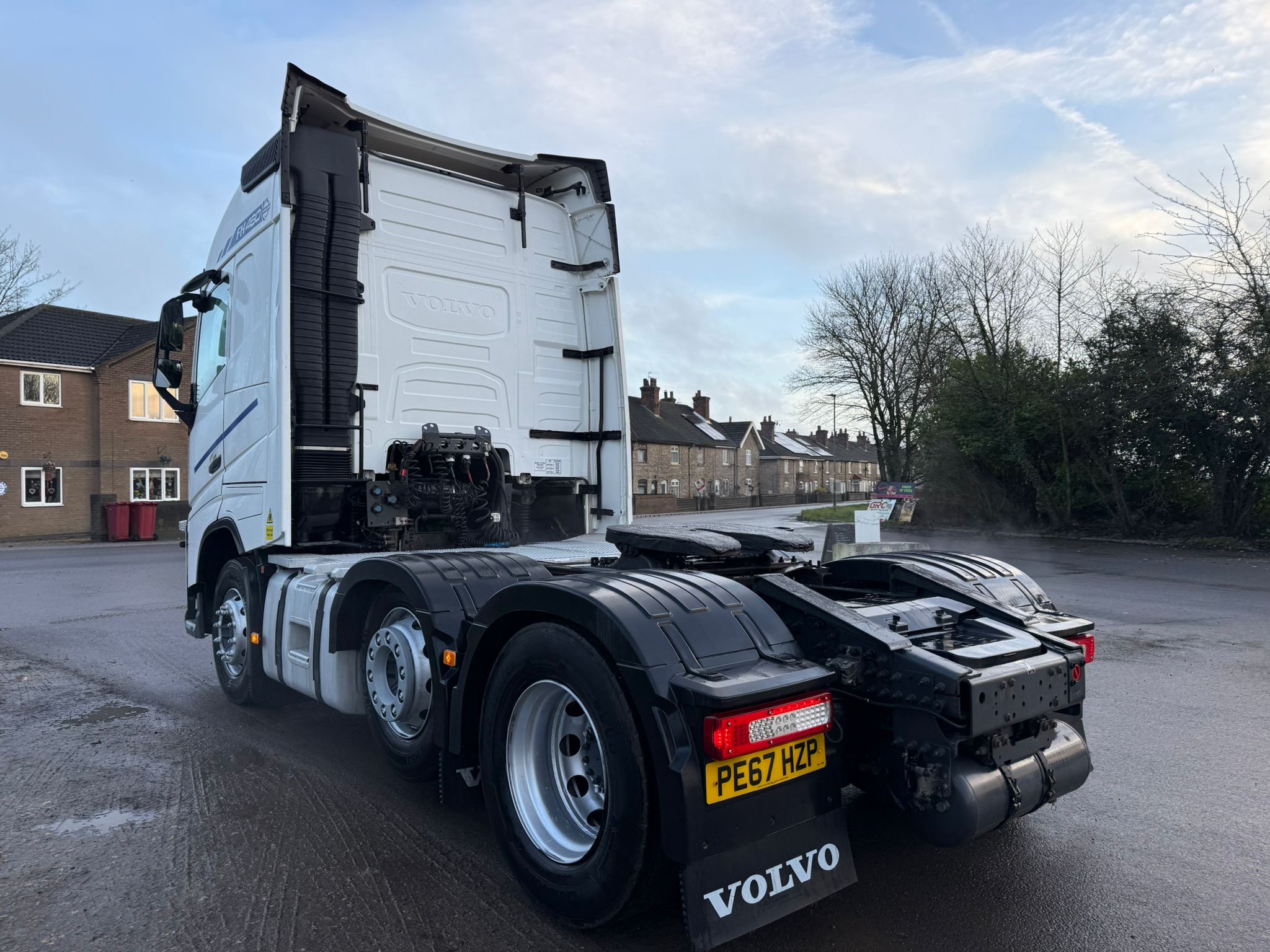 1da30bc1 7668 4fb7 A114 8fd41034b93f