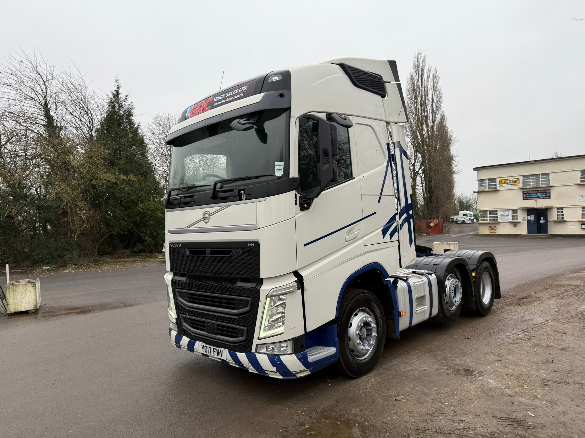 281bbce1 E88b 4c56 869c 0802360b98a2