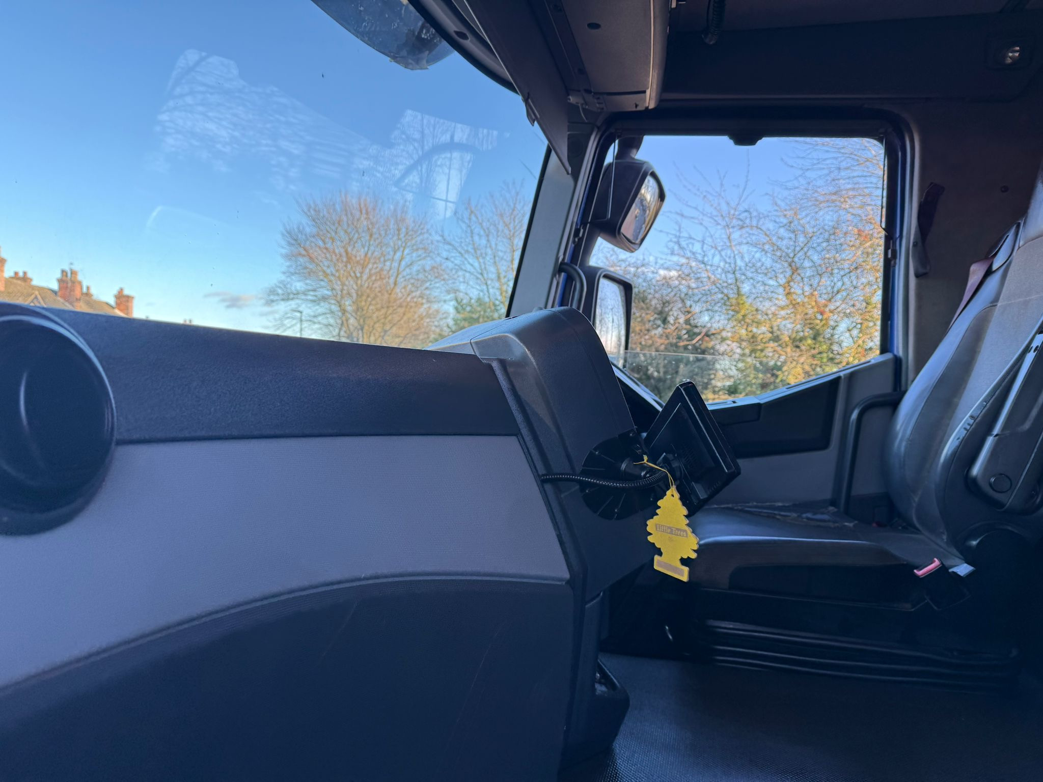 31aaa288 Ec99 4a2c 8a1f Eb1b63ee44ac