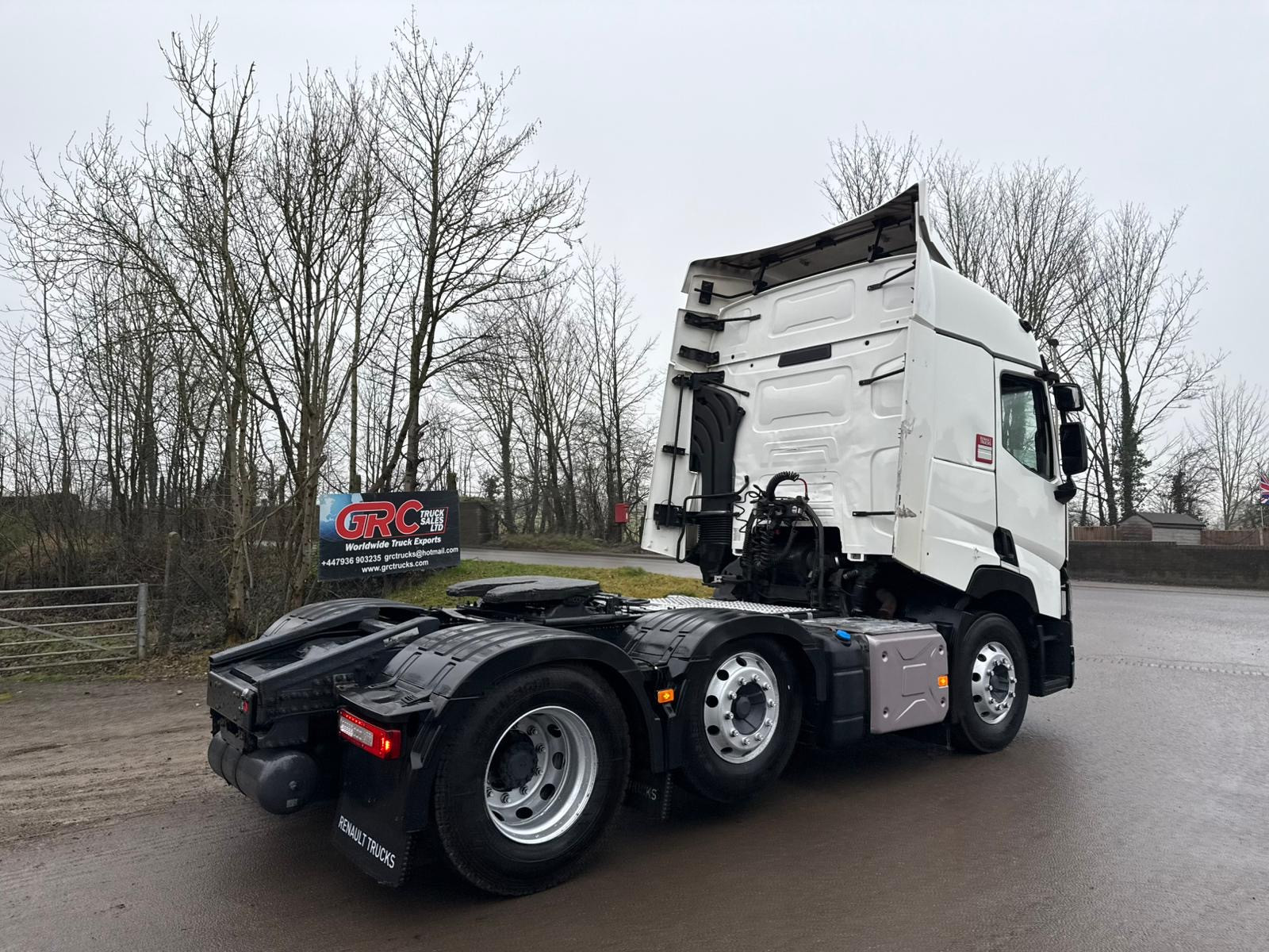 32133ca9 08ba 4670 Ade2 70cf3da01e6d