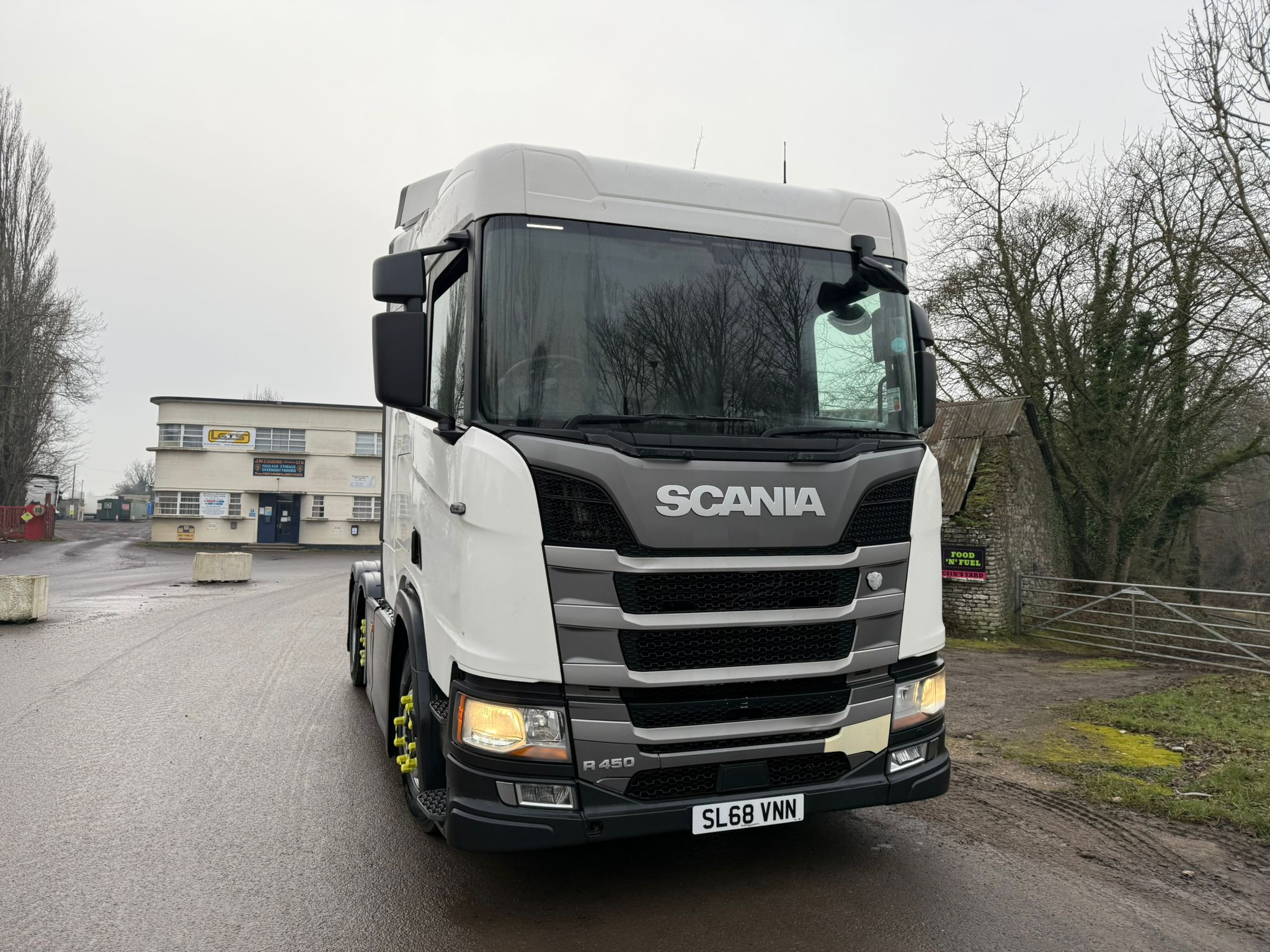 34618c64 548b 47e3 8720 348a94cac818