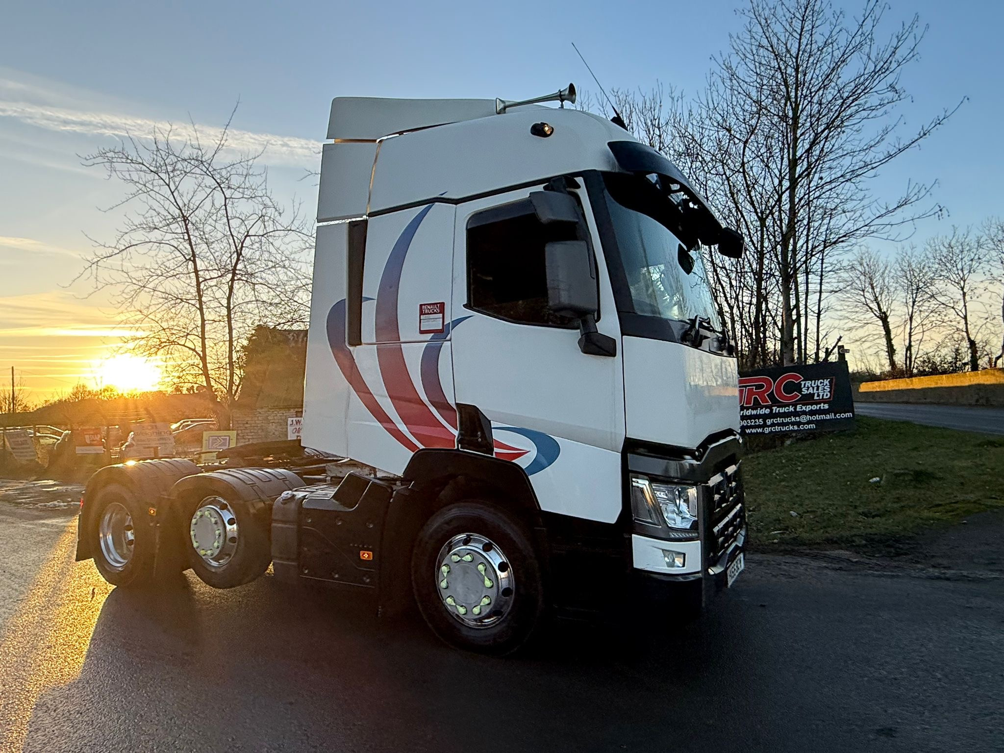 3f5bb3c8 C415 4280 Aae5 137a9ad11665