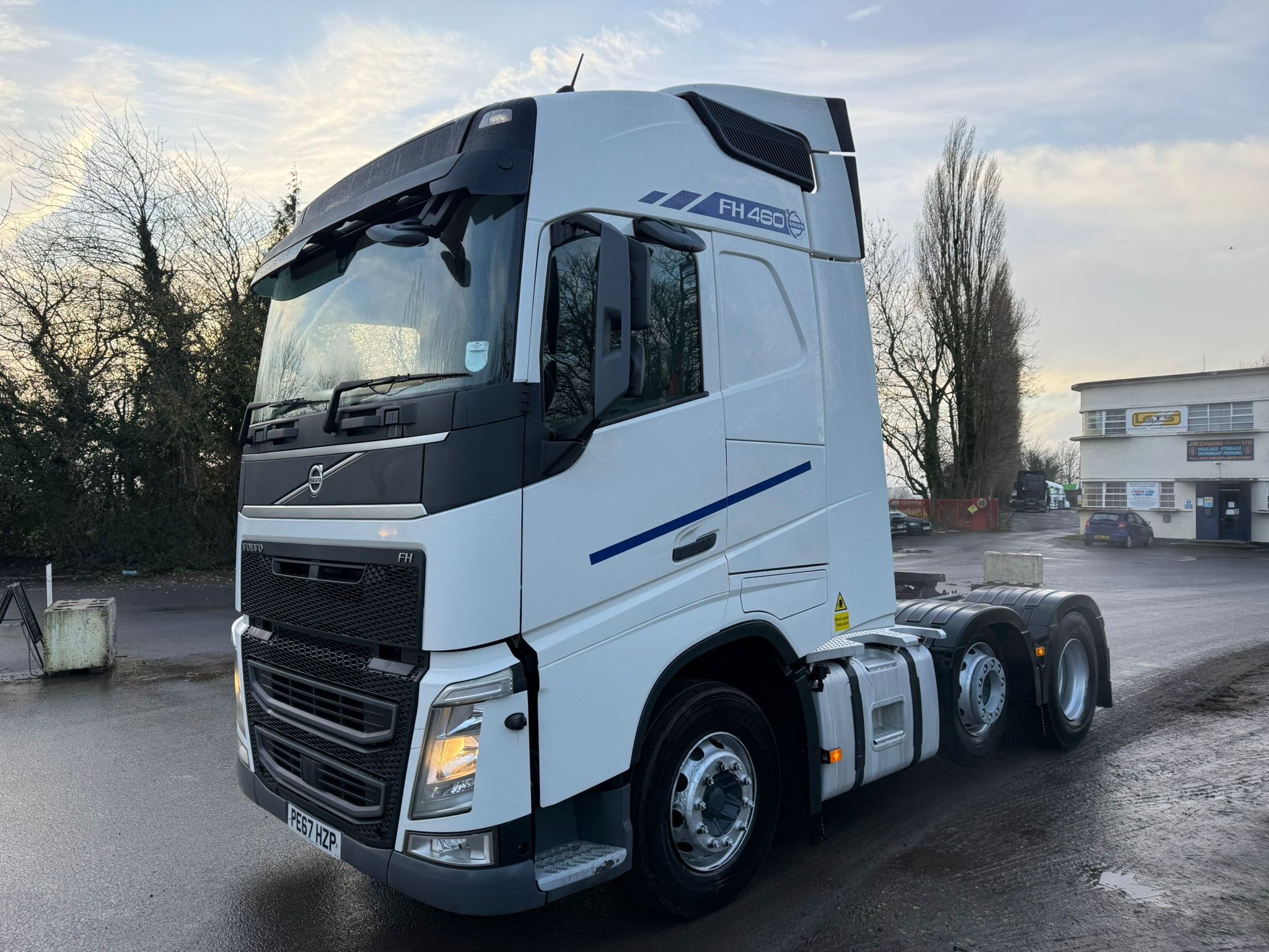 42663717 878a 45d6 9d78 84c41463792f