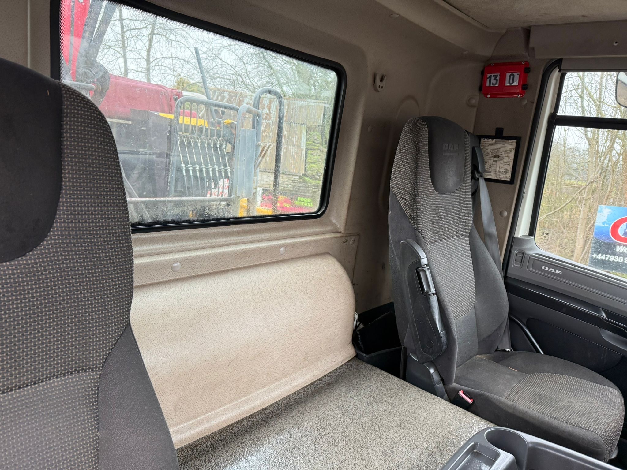 494e6656 95a2 4d78 94ca 065196dee2c3