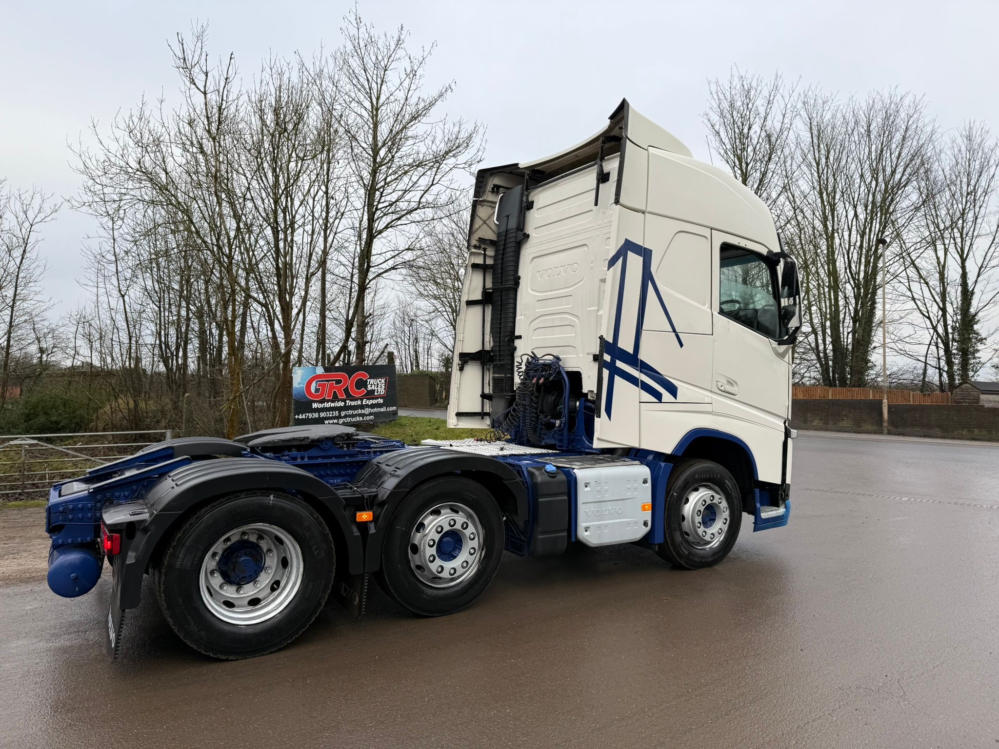 4aaa16d4 938d 4b64 9a84 914b56456068