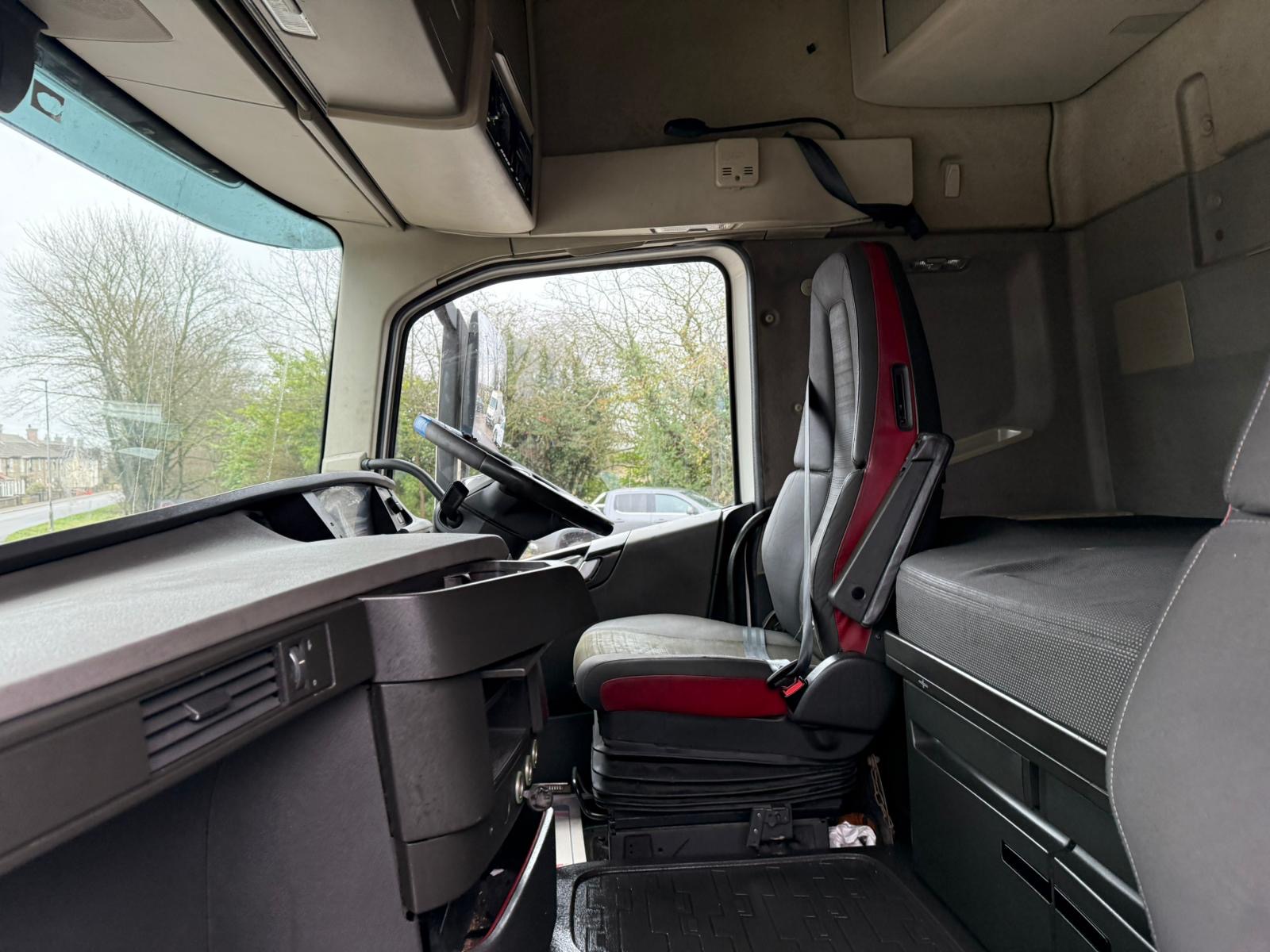 4d8ccdc5 1bde 4edc B2fa C8950582da7f