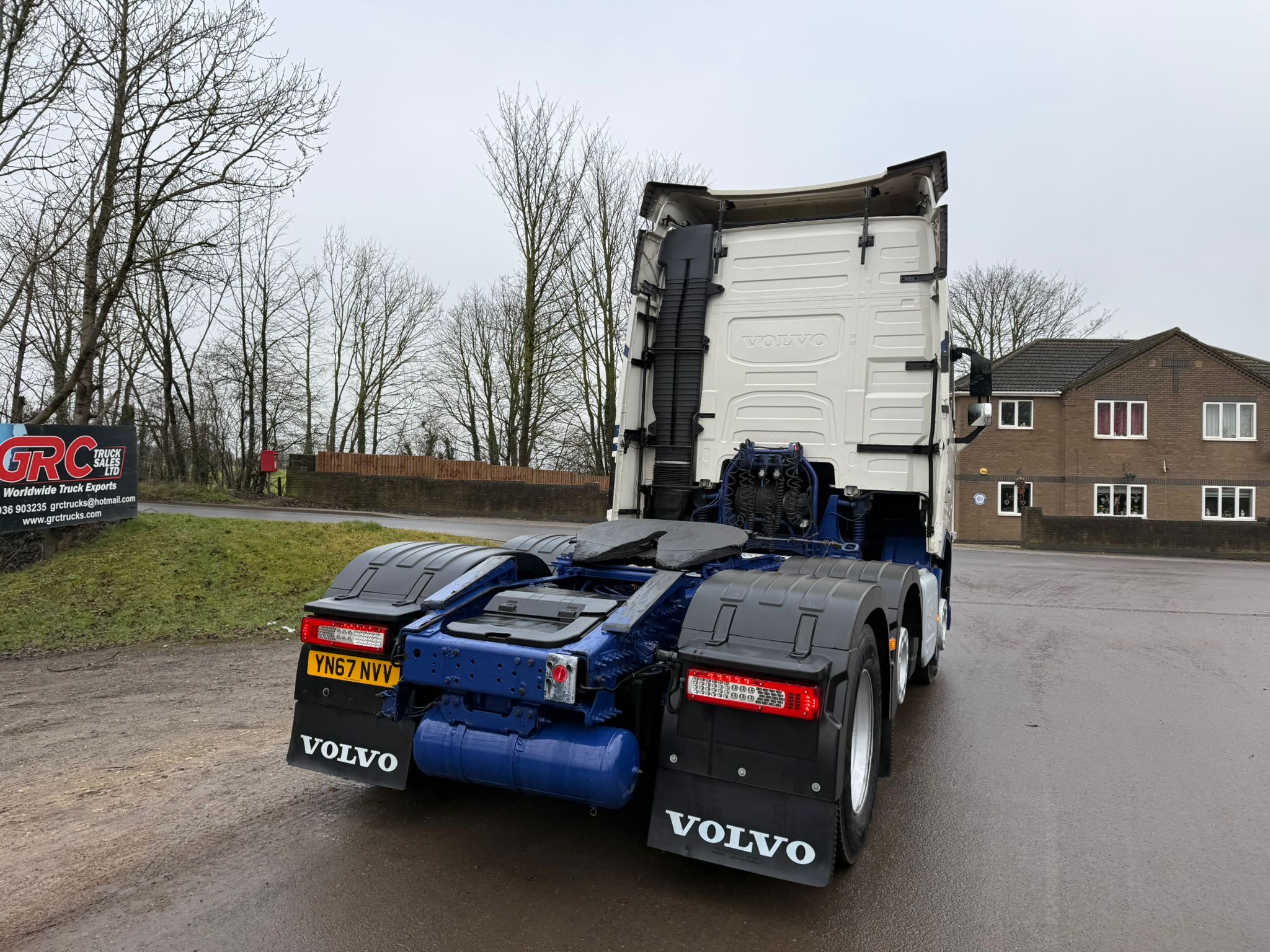 58d65bd1 C5bc 4212 9e7b Ba8bdaf1ab95