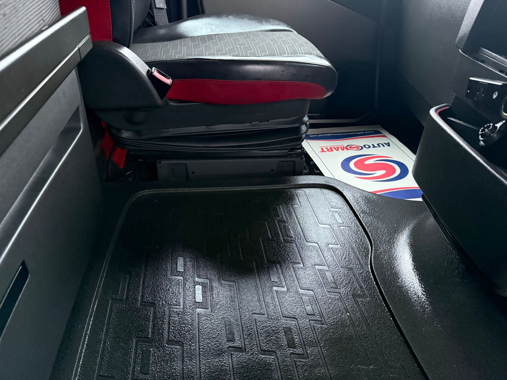 5932e7fb Bd11 4890 Af8d 287109ba0019