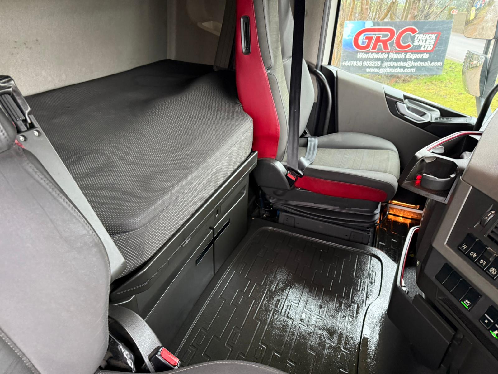 5f0f3f9e 6de2 4092 9c1a E9015ac4c35c