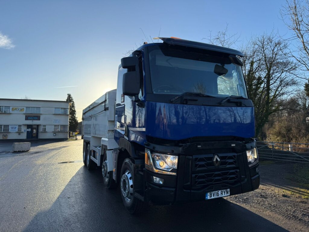 2016 Renault C430 Tipper Truck