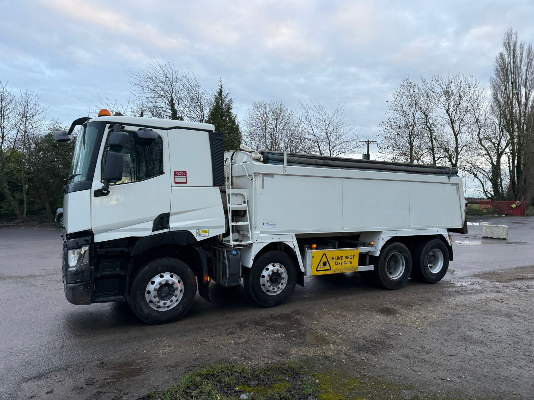 72796ba6 B6dd 4785 B947 8fda90088fc2