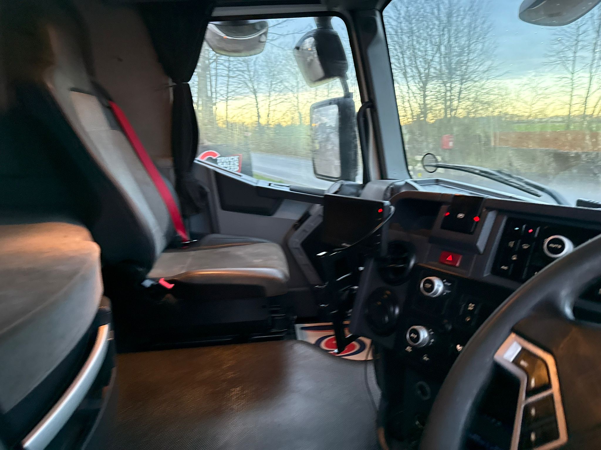 73f5c76c 0088 4242 85e3 07562816e4a9