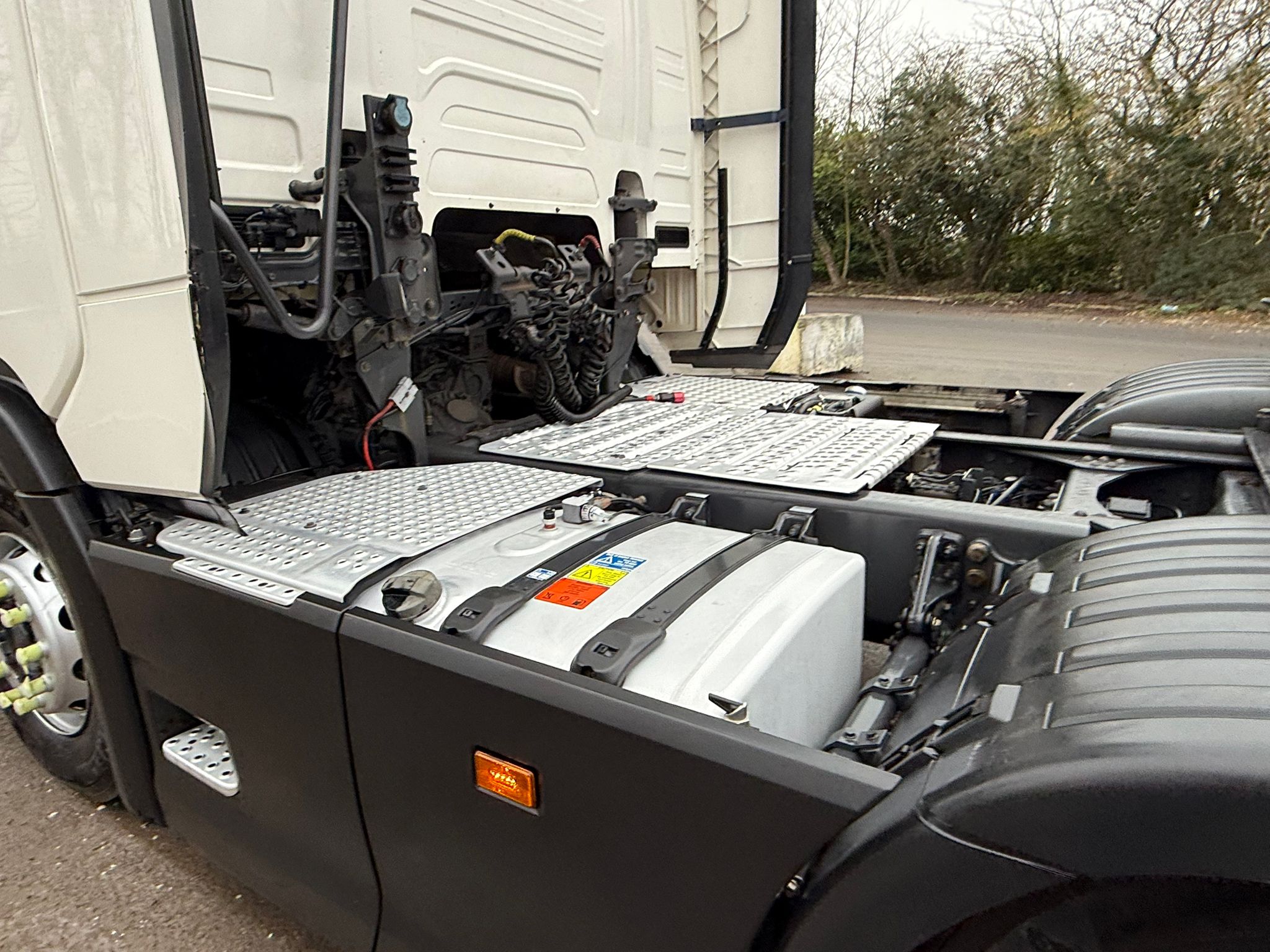 7563fdfd D636 4902 9442 62eafc55a0a0