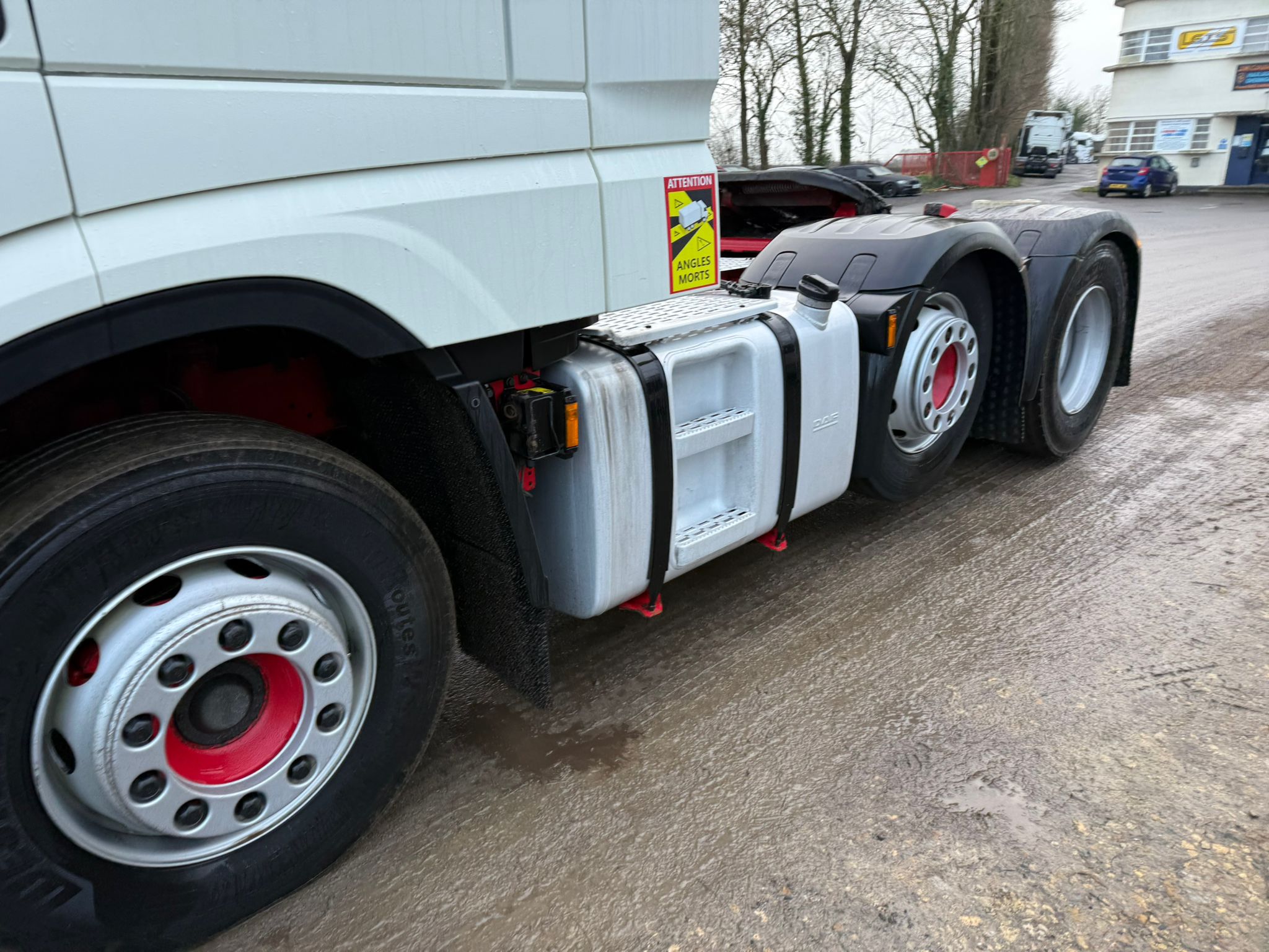 7f5796c9 F55a 4510 9c55 10eb4dc975ea