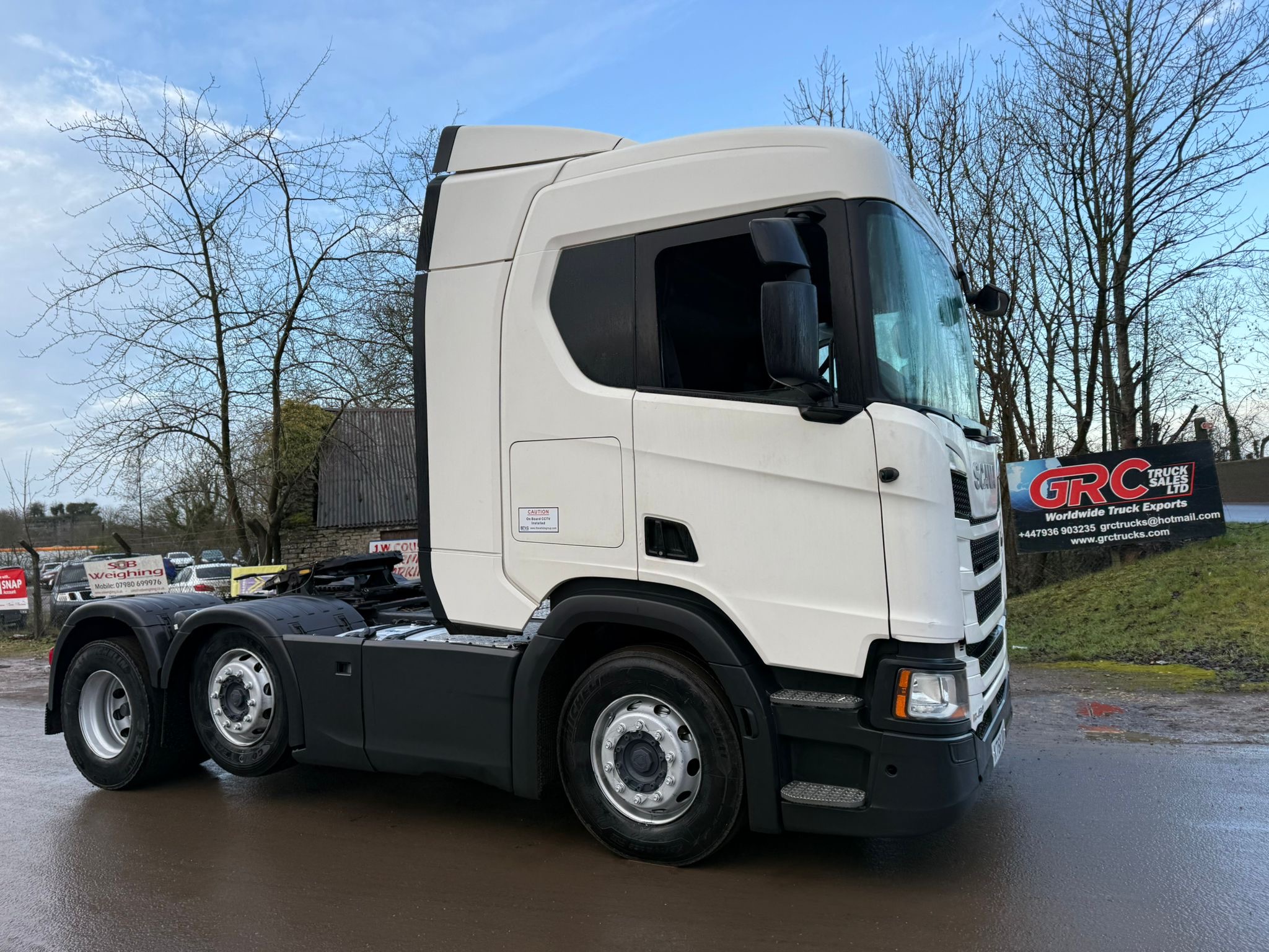 81852b8e F363 4e4c B021 Fea730119fce