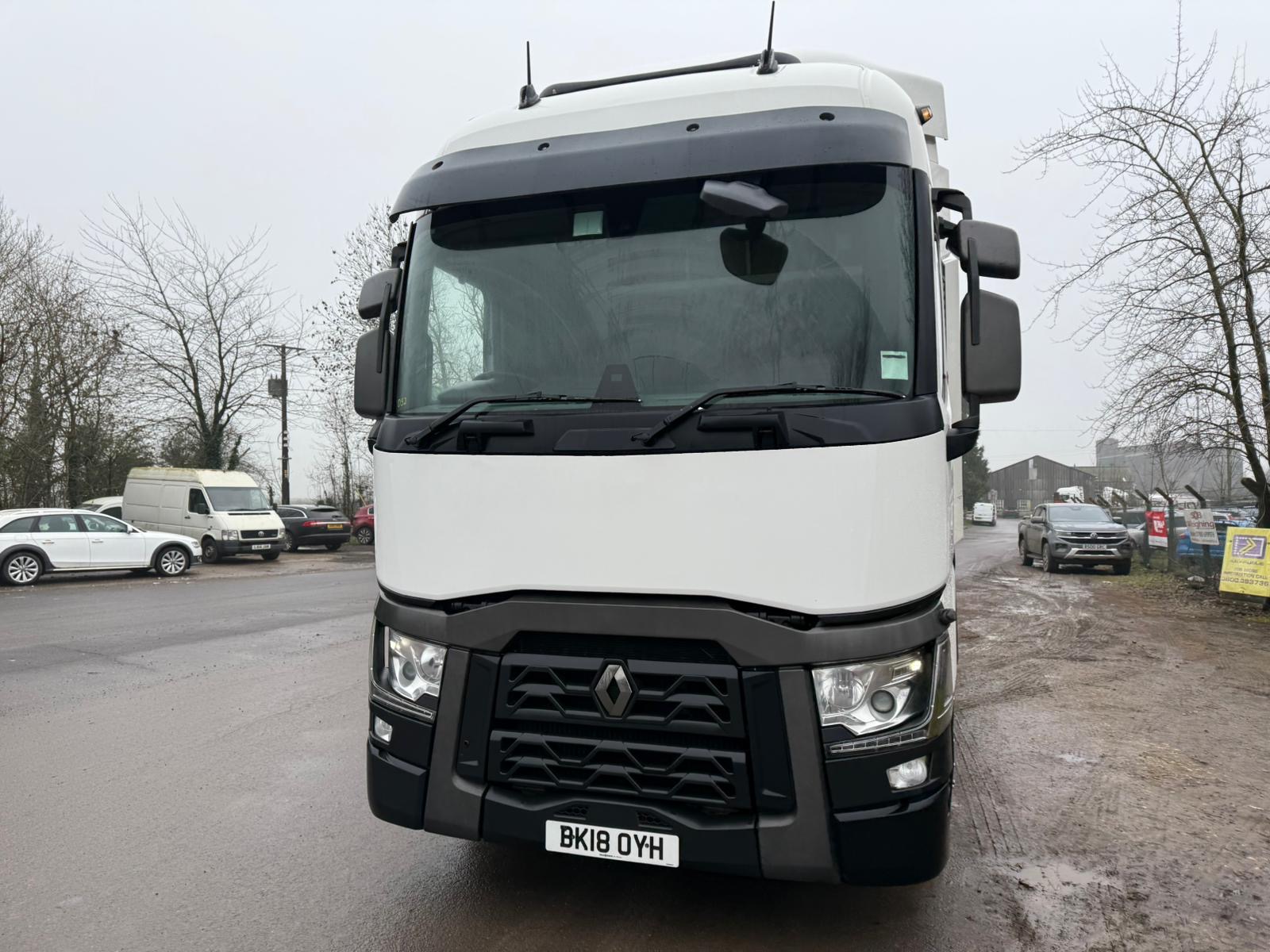 84c9f2b3 Fe79 4fb9 8acb 8100353b9571