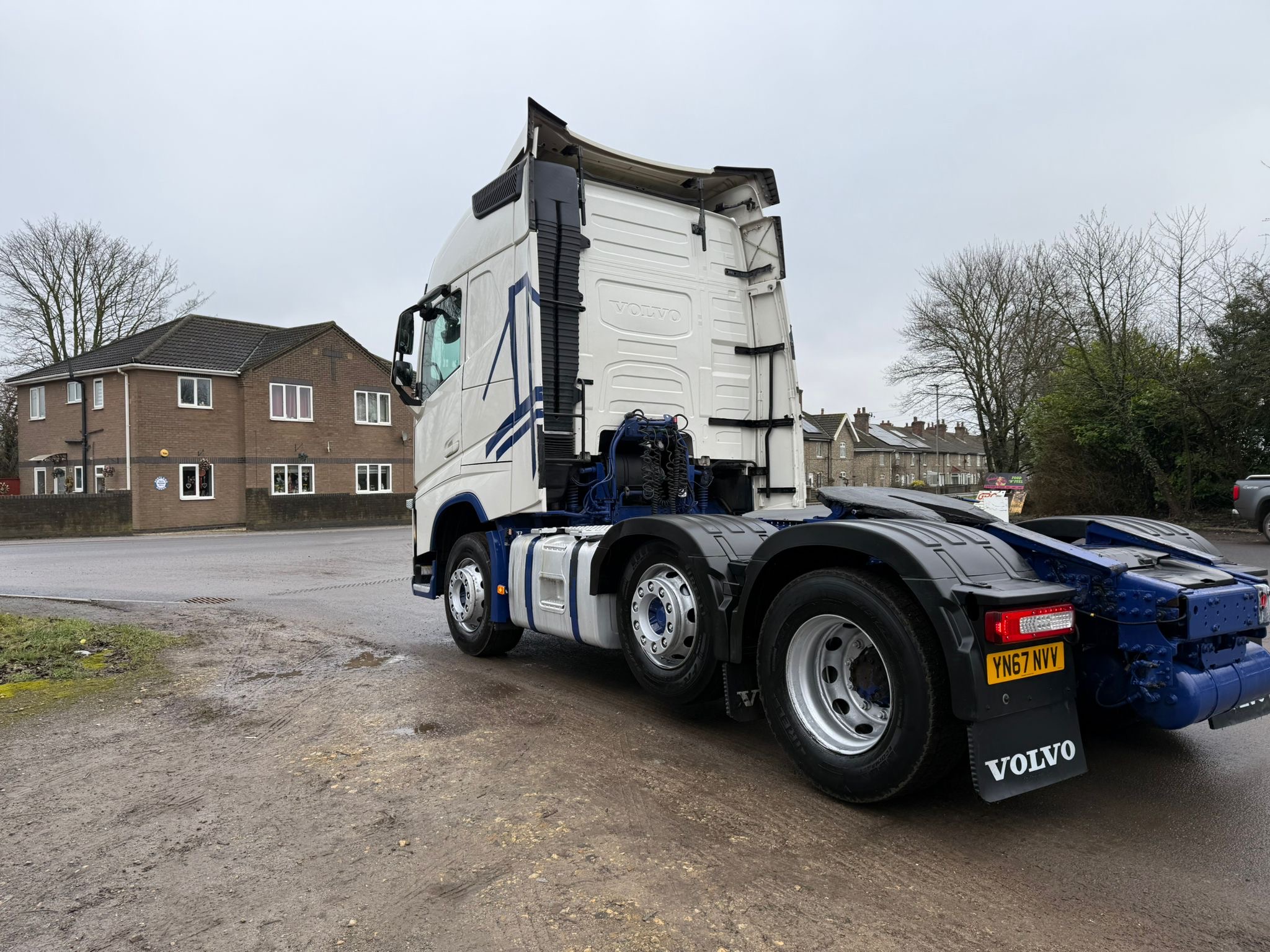 8a5d7a7a 4eb6 4014 8547 7573b953ce6b 1