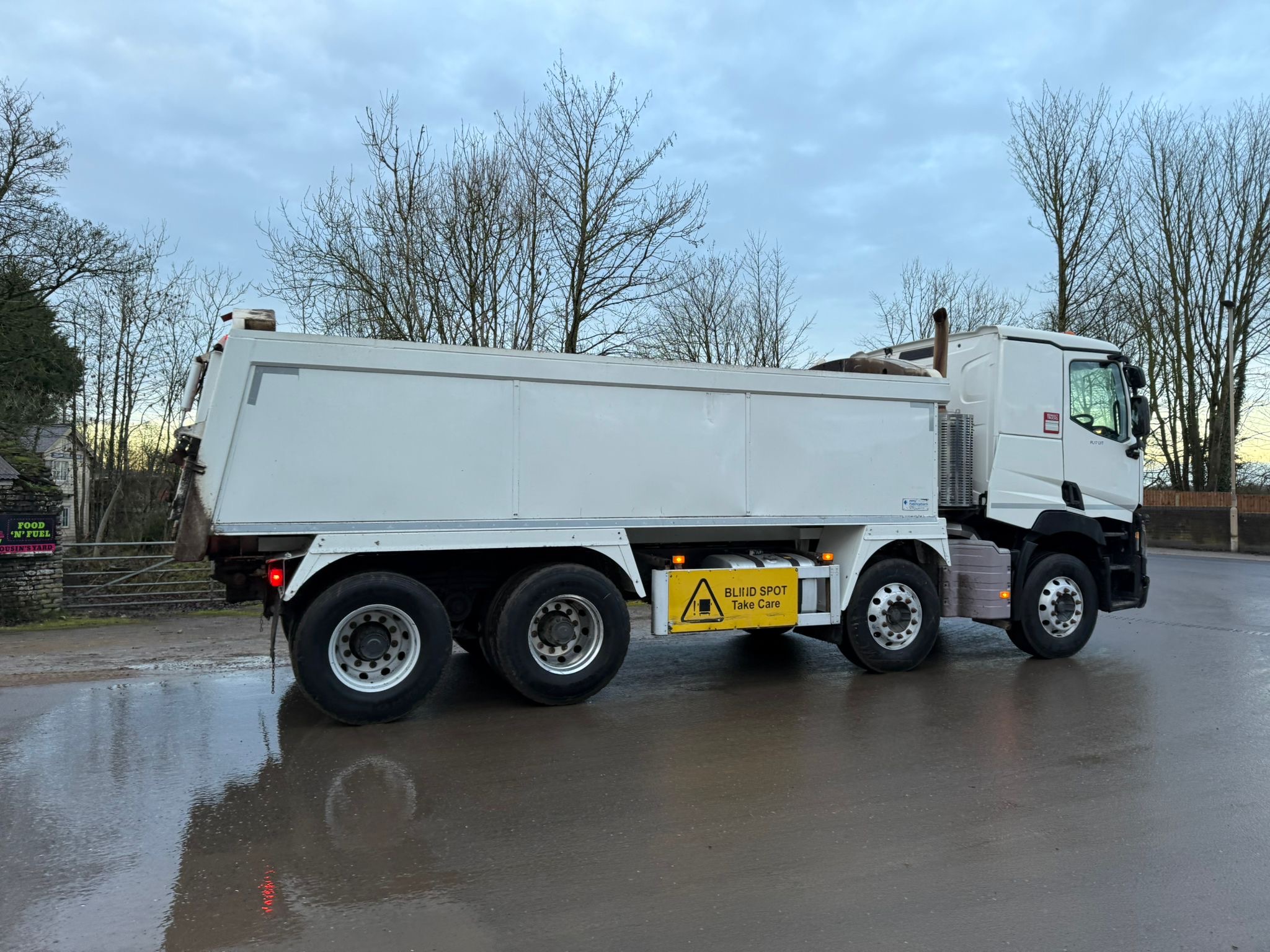 9886b0b1 5e1c 41ff Ae21 Ba2991129bcc