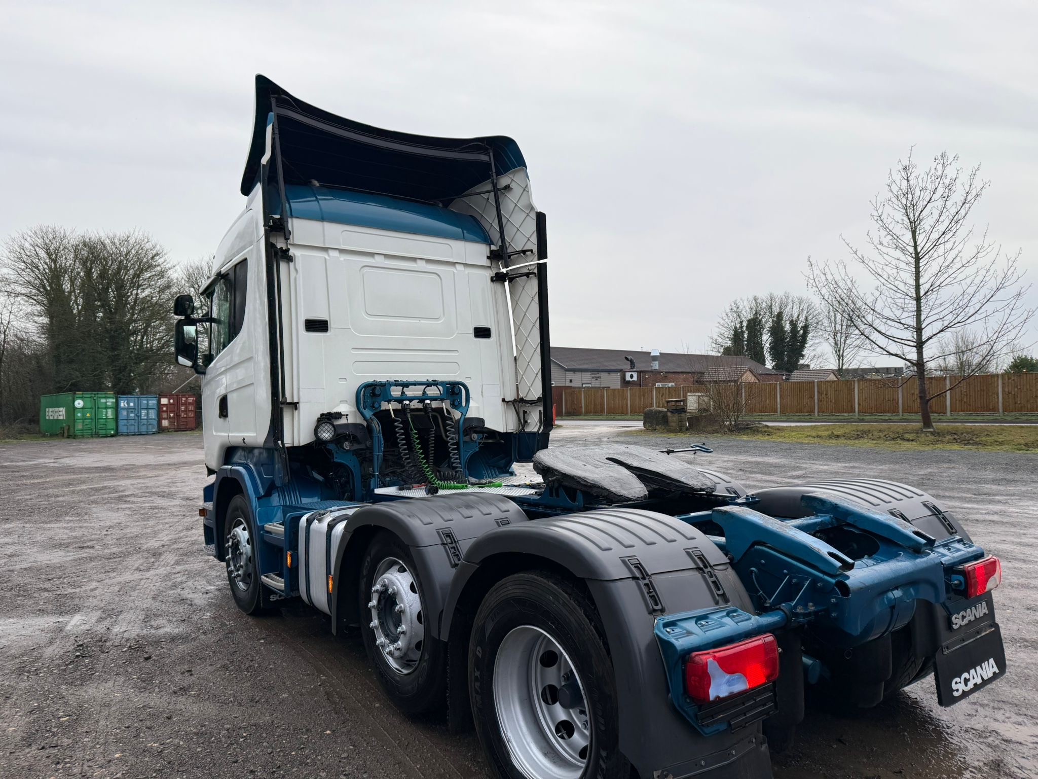 Aa272a02 155b 4ce7 A4ba 0976018eeba7