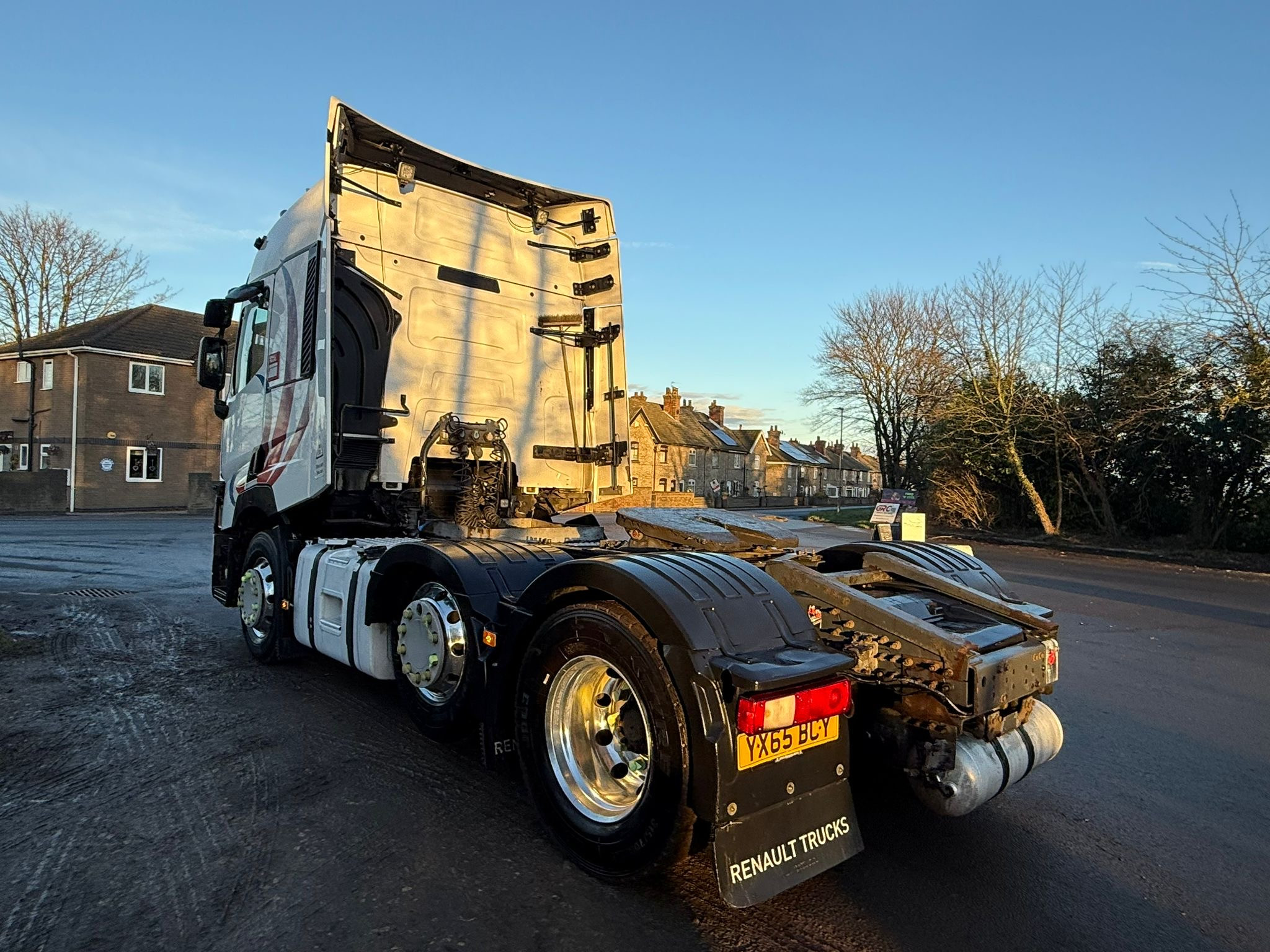 Ab0d87a2 6da6 46d6 A54e Fedbc38c233a