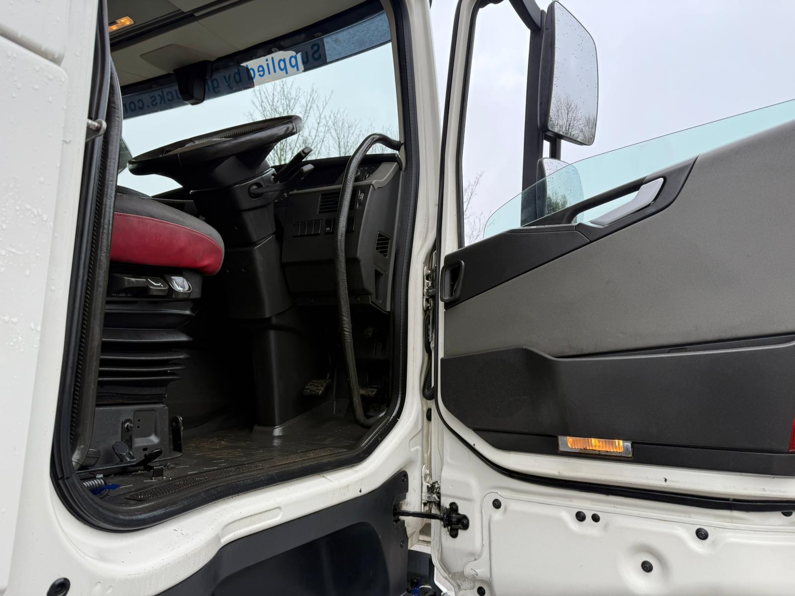 Af0cc85c 0e35 4ad8 9aba E89fd74439ea