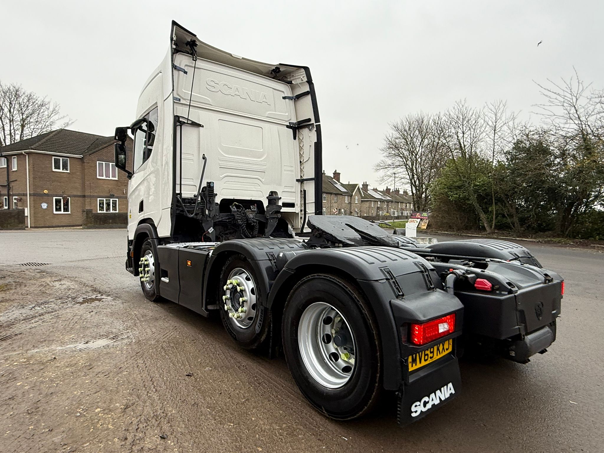 B6240307 583e 40b4 Ab7a C5e2b522f5ef