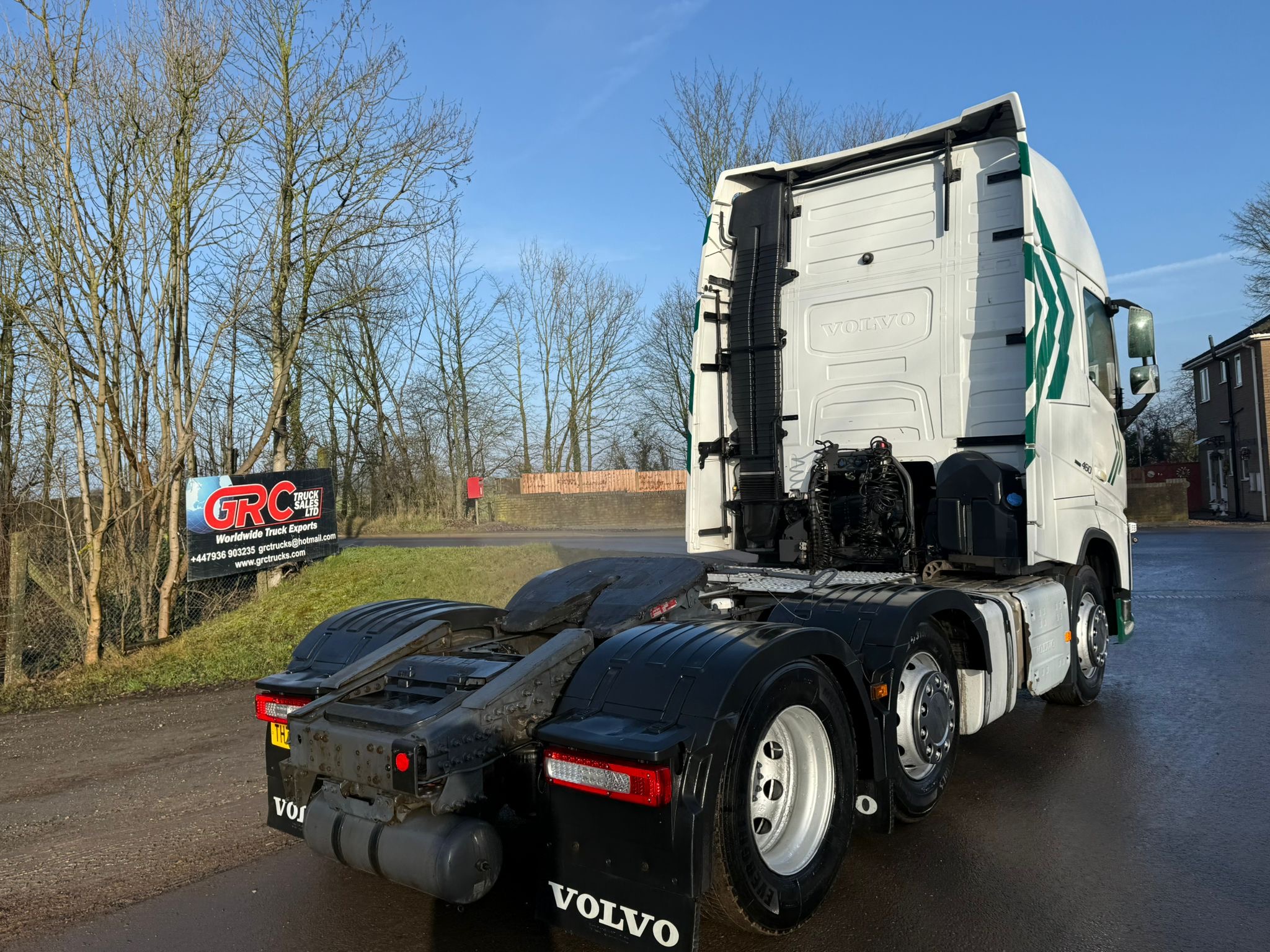 B923cdf4 40c9 40c8 Ac38 47f2cbbf829c