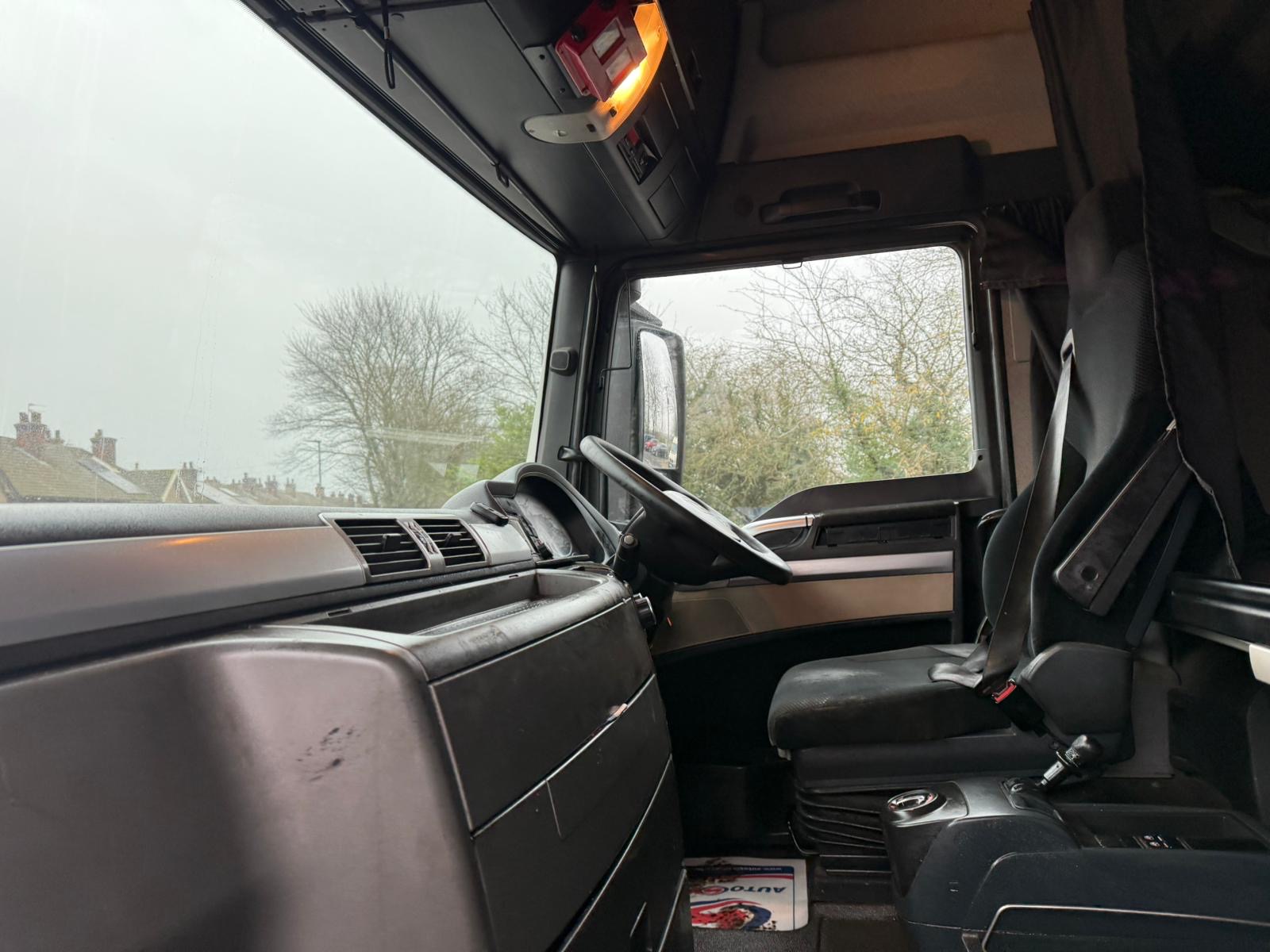 B9255683 9838 460a 86e0 8b89c5835a4b