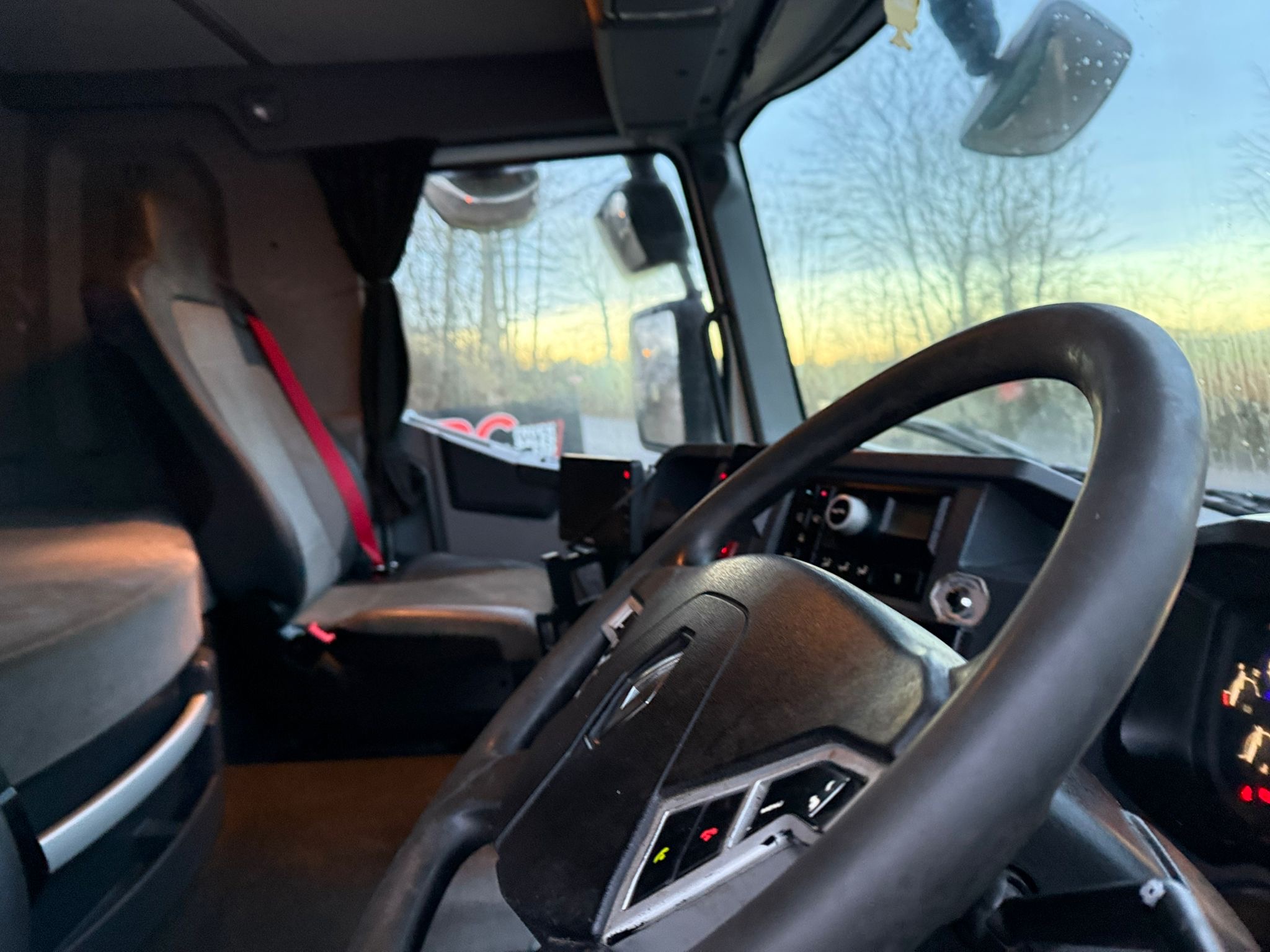 Be1e96db 13fa 4aff 9a6a 712c637c6801