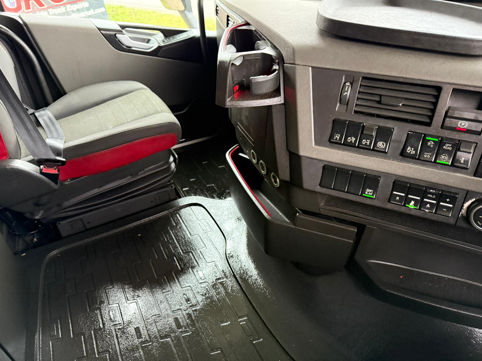 C562e0d2 8edc 4efe 8345 B5782db9a298