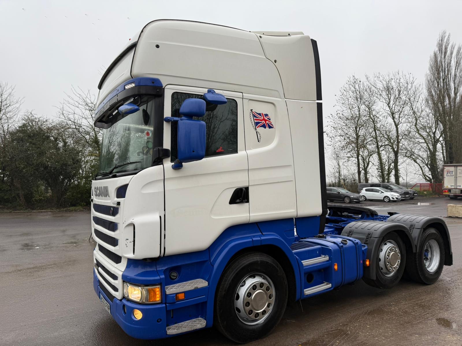 C8c3c8c3 Ca8f 43fd Acf6 Ea626b3848a0